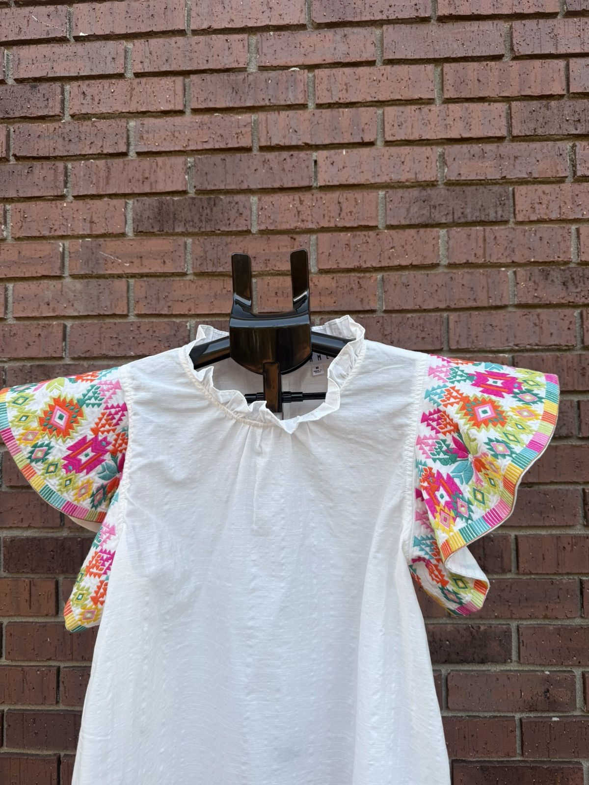 Other THML Blouse Embroidered Flutter Sleeve Top White Multicolor Size M / US 6-8 / IT 42-44 - 2 Thumbnail
