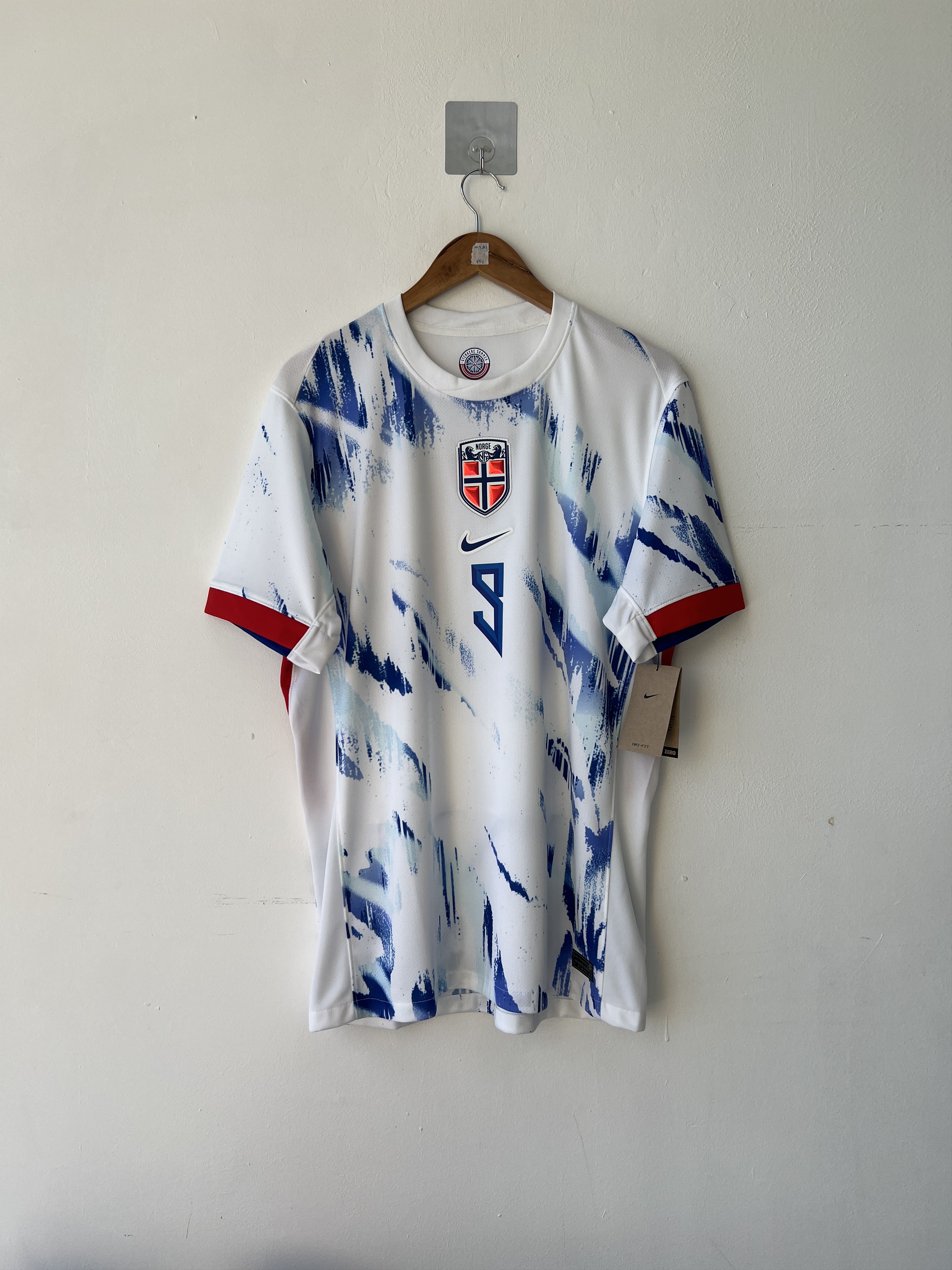 (L) Norway 2024-25 Away Kit Haaland #9 (NEW)