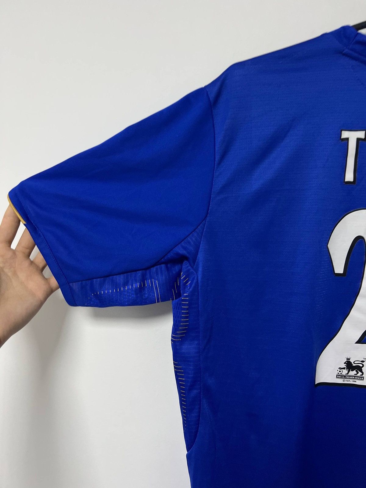 Umbro Chelsea 2005/2006 Home John Terry Jersey Umbro Football XL Size US XL / EU 56 / 4 - 3 Thumbnail