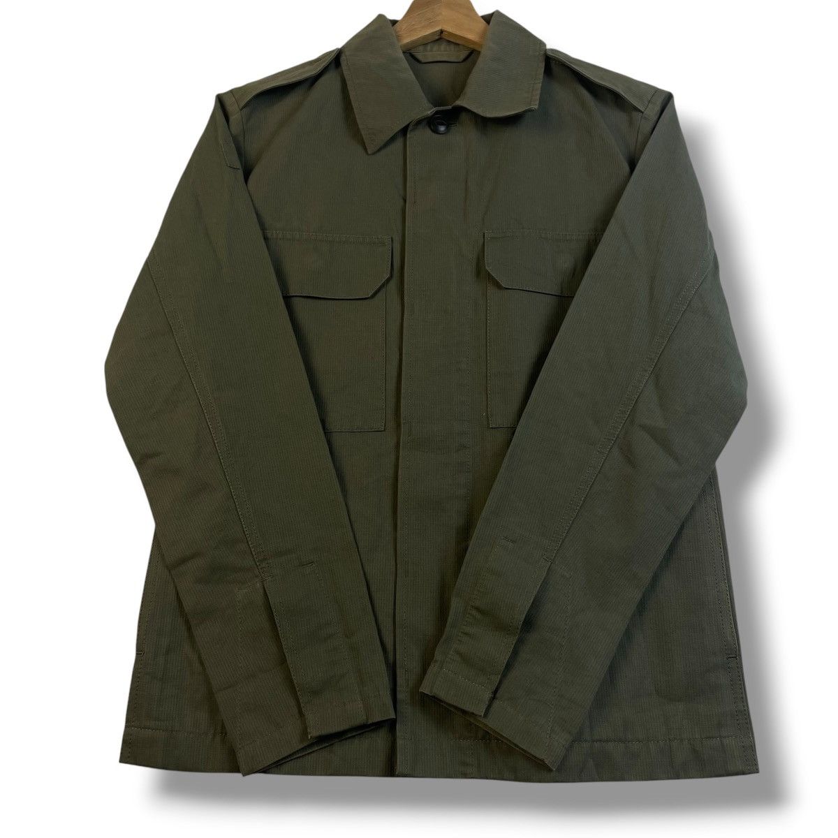 A.P.C. APC RUE MADAME PARIS HIDDEN BUTTON MILITARY JACKET Size US S / EU 44-46 / 1 - 3 Thumbnail