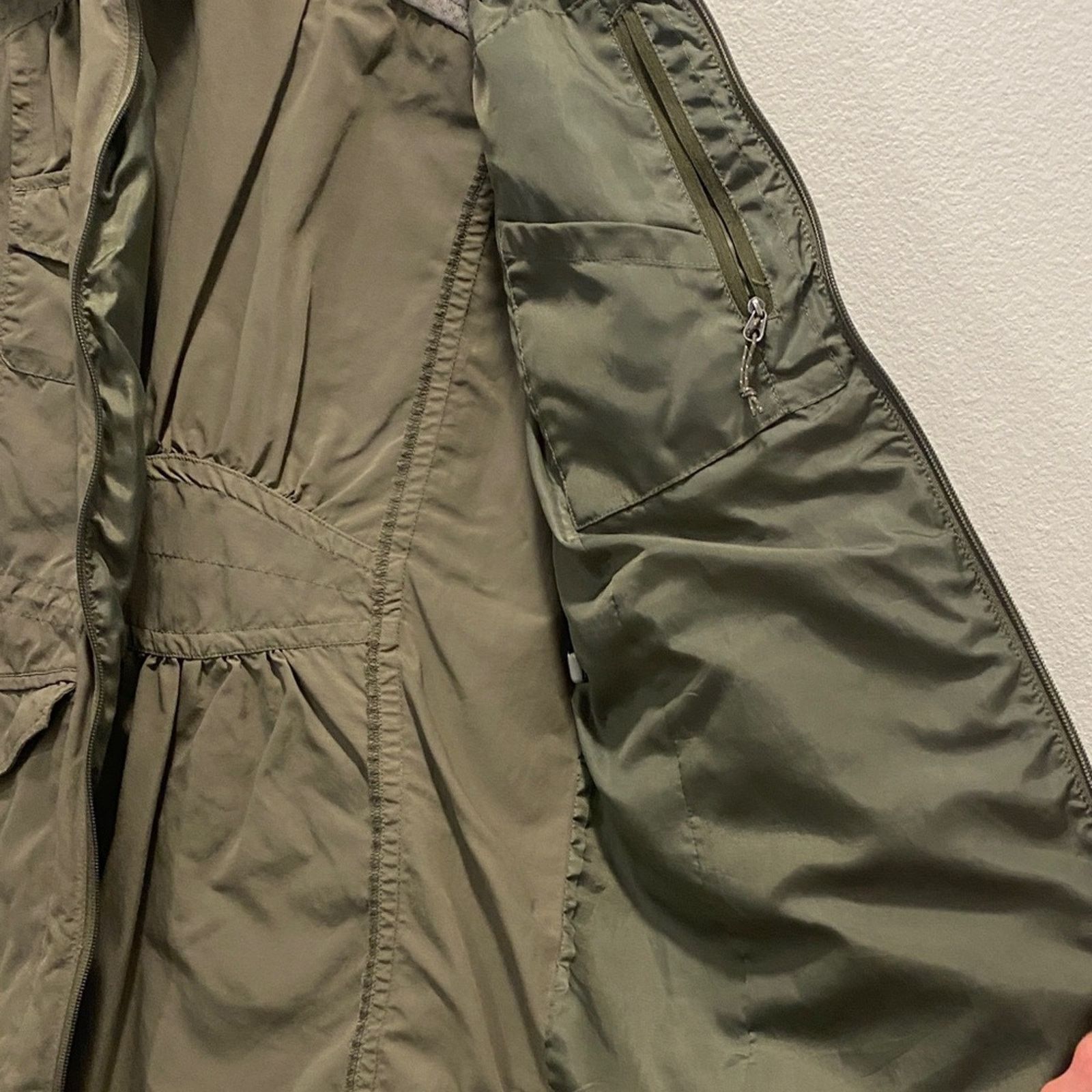Eddie Bauer Eddie Bauer Women’s Olive Green Hooded Rain Jacket - Medium Size M / US 6-8 / IT 42-44 - 7 Thumbnail