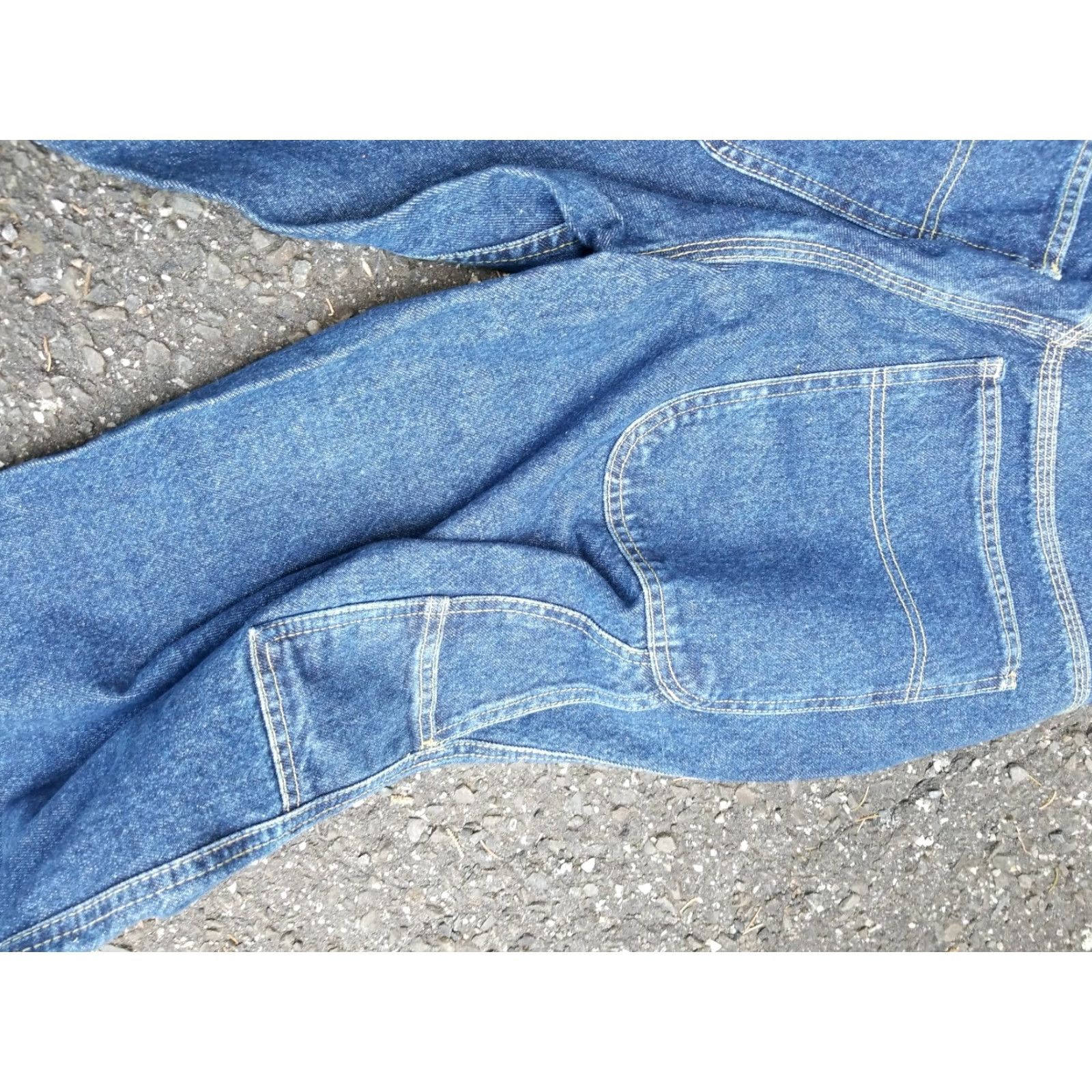 Tommy Hilfiger VINTAGE Tommy Hilfiger Patch Jeans 31x32 Blue 1990s Regular Mens/Unisex 31 Inseam 32 Tommy Jeans Spell Out Loop 31X32 Size US 31 - 8 Thumbnail