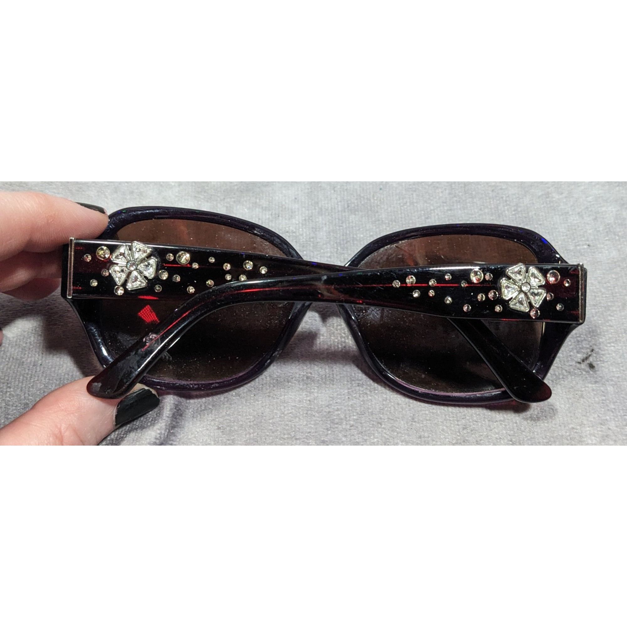 Other Solvari Bonita1 Purple Floral Rhinestone Retro Sunglasses Size ONE SIZE - 2 Thumbnail