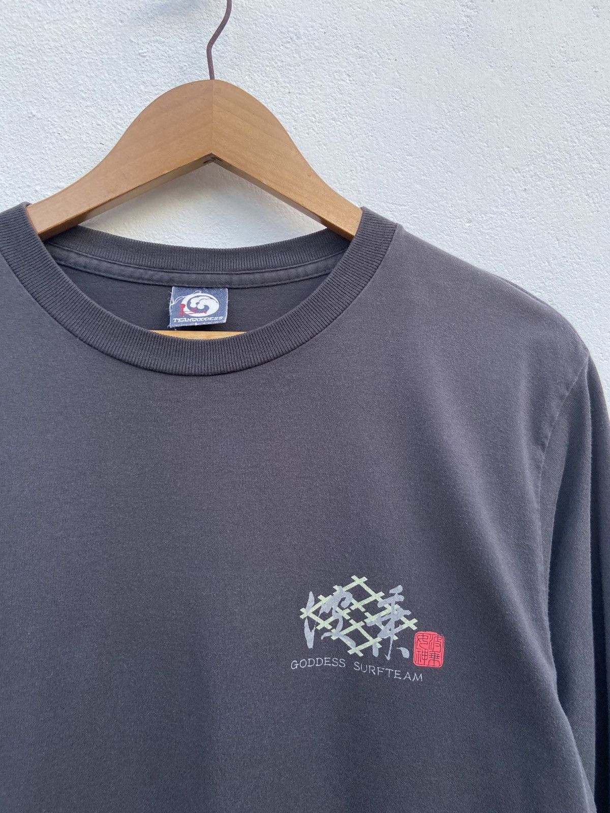 Sun Surf Team Goddess t shirt surfing Japanese brand Size US M / EU 48-50 / 2 - 6 Thumbnail