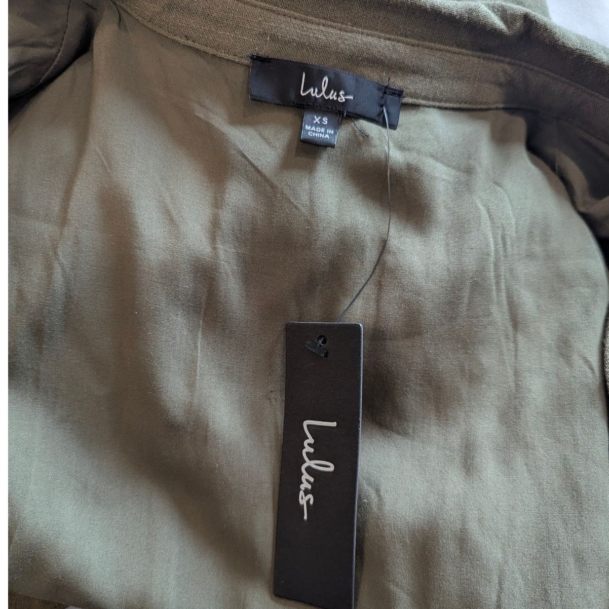 Lulus NWT Lulus Italian Summer Olive Green Linen Button-Up Dress Size XS / US 0-2 / IT 36-38 - 7 Thumbnail