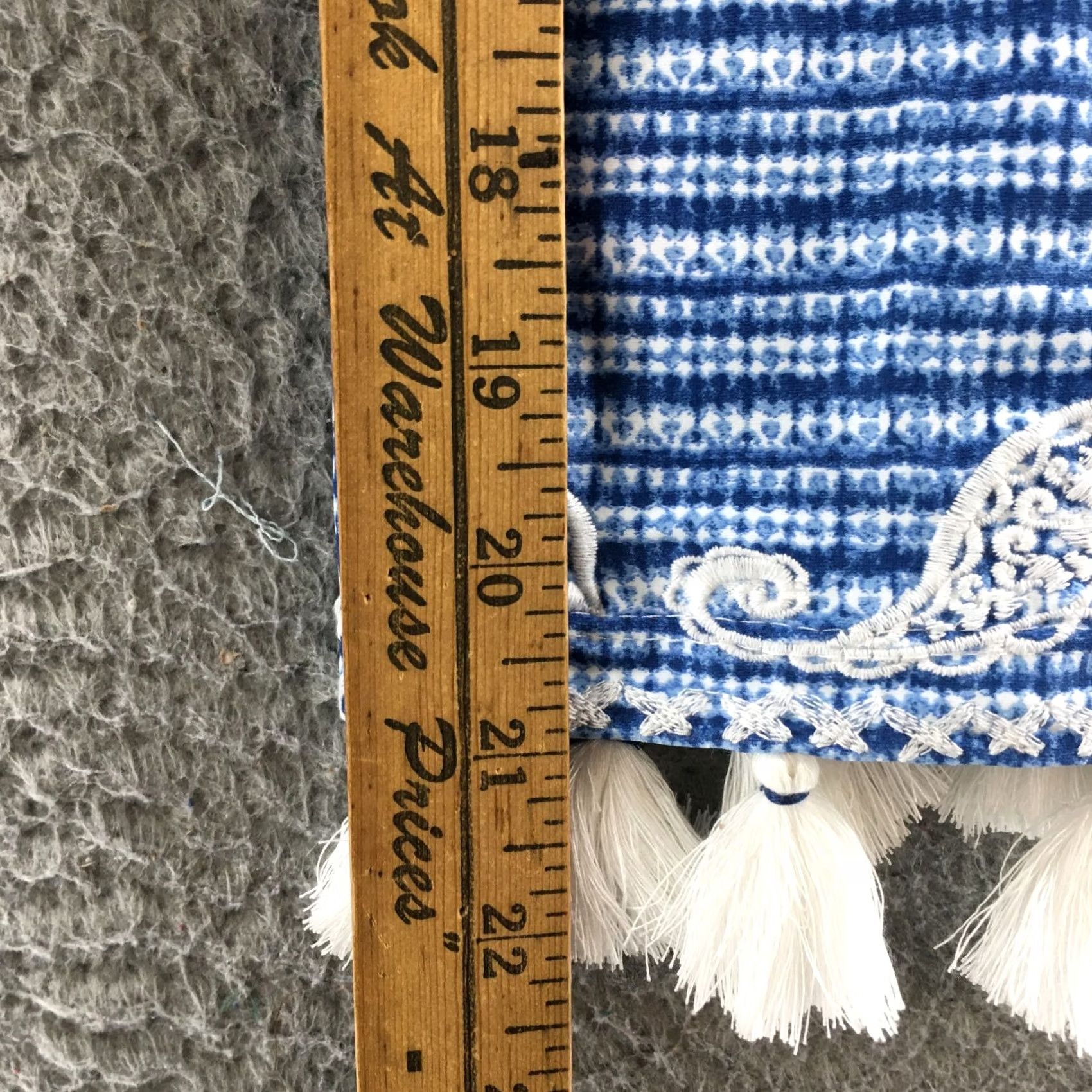 Vintage Cabana Life Top Womens S Blue White Tassel Charleston Coverluxe Smocked NEW Shirt Women S Small Blue White Tassel Charleston Coverluxe Smocked NEW Size S / US 4 / IT 40 - 7 Thumbnail