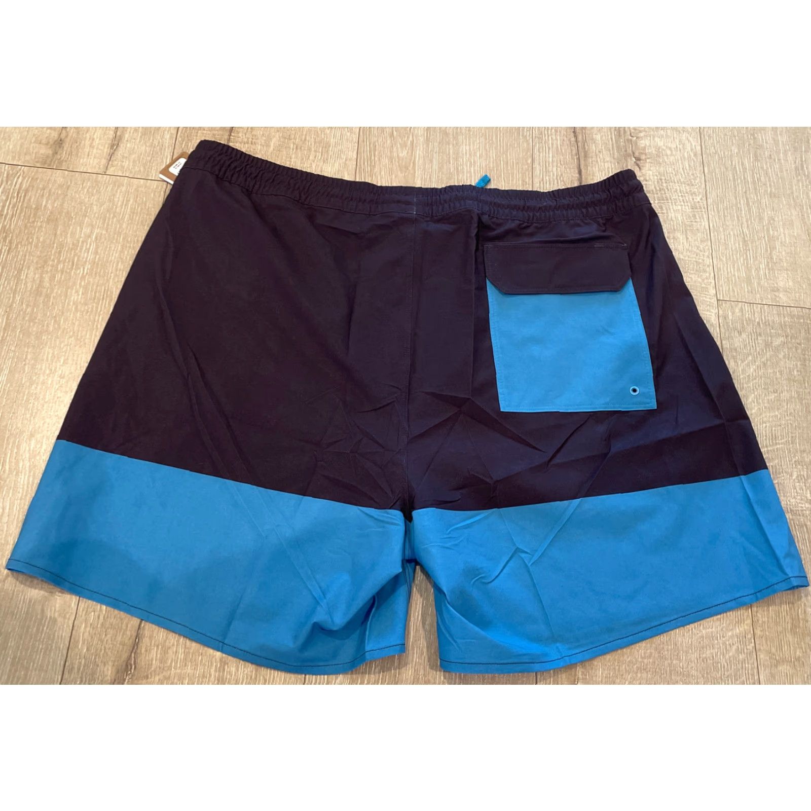 Patagonia Bottom Volley Shorts Colorblock Drawstring XL 16” Men Navy Multicolor