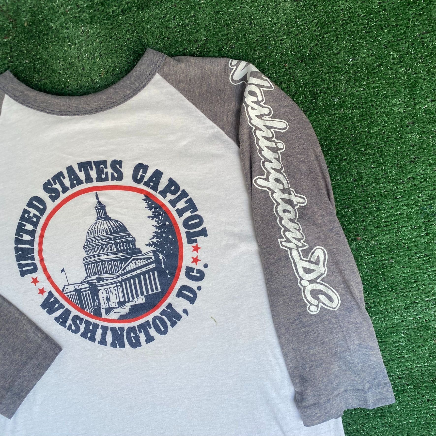 Vintage Vintage 80s Washington DC Shirt US Capitol Raglan Tee Size US S / EU 44-46 / 1 - 4 Thumbnail