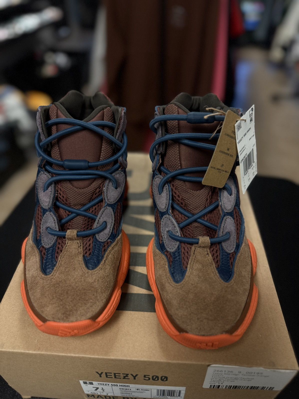 Adidas × Yeezy Yeezy Adidas 500 Tactile Orange Size 7.5 (NEW) Size US 7.5 / EU 40-41 - 4 Thumbnail