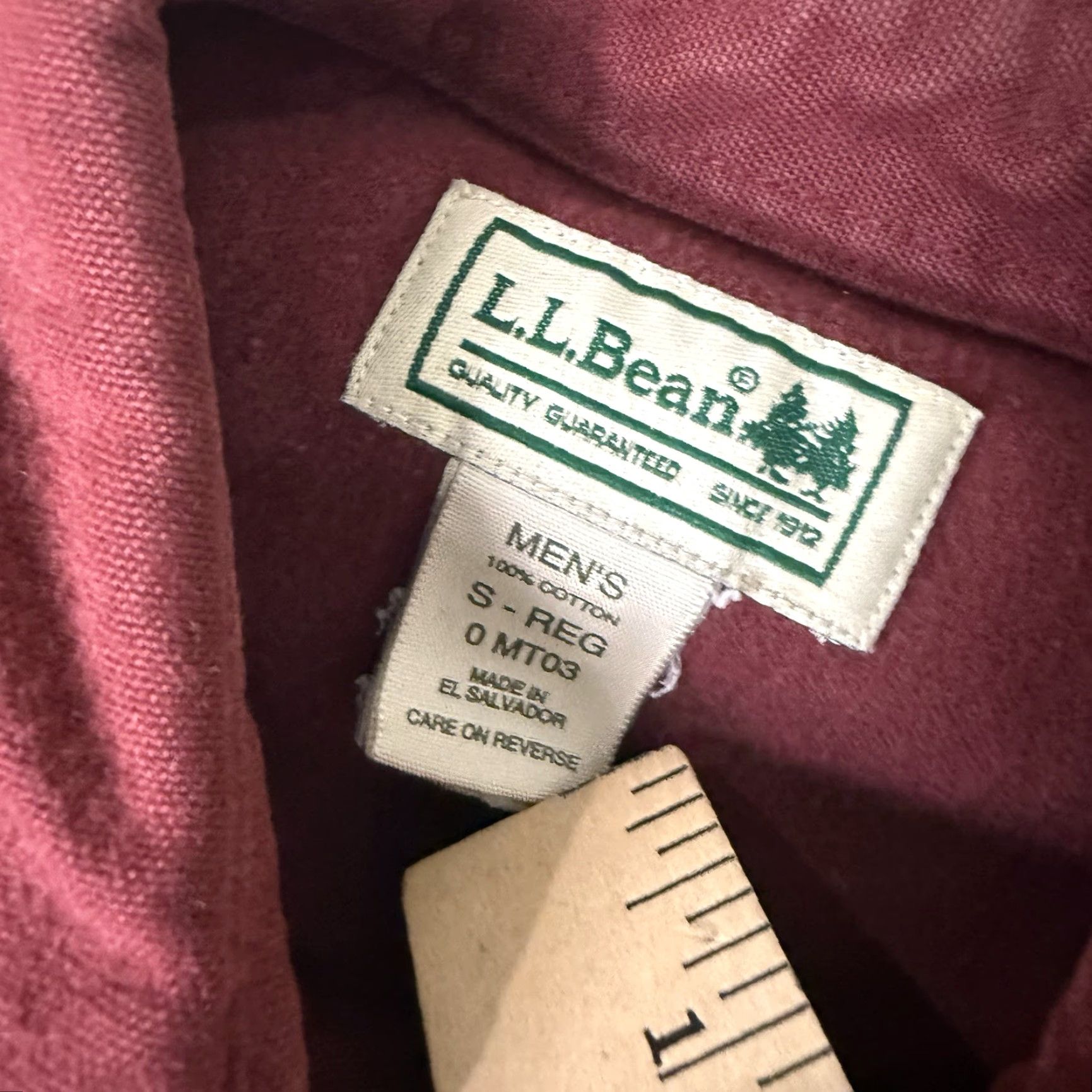 Vintage VINTAGE L.L. Bean Shirt Mens L Maroon Heavyweight Flannel Long Sleeve Button-Up Cotton Pockets Size US L / EU 52-54 / 3 - 4 Thumbnail
