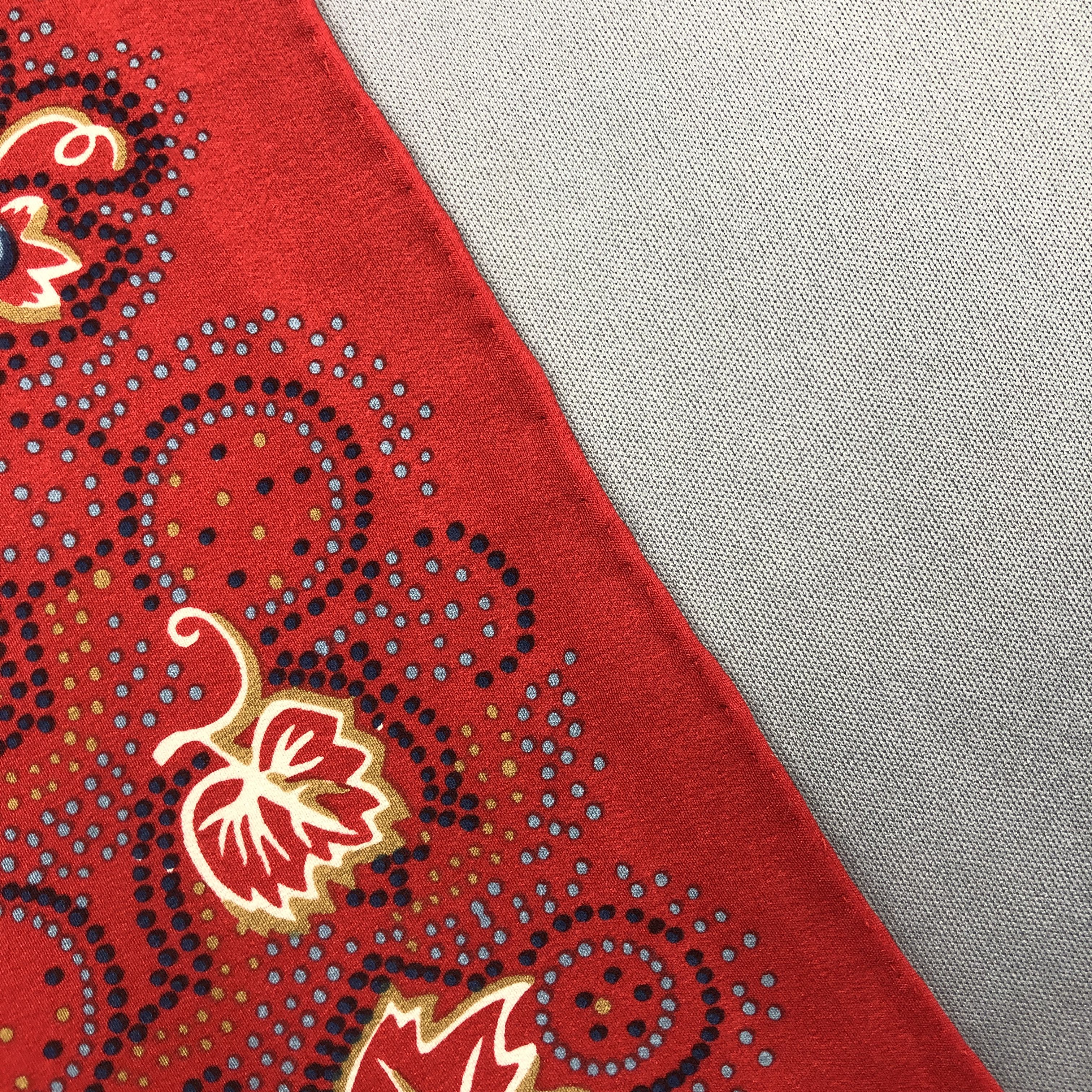 Emanuel Ungaro × Vintage Vintage Emanuel Ungaro SILK Scarf Twill Stole Wraps Scarves Size ONE SIZE - 11 Thumbnail