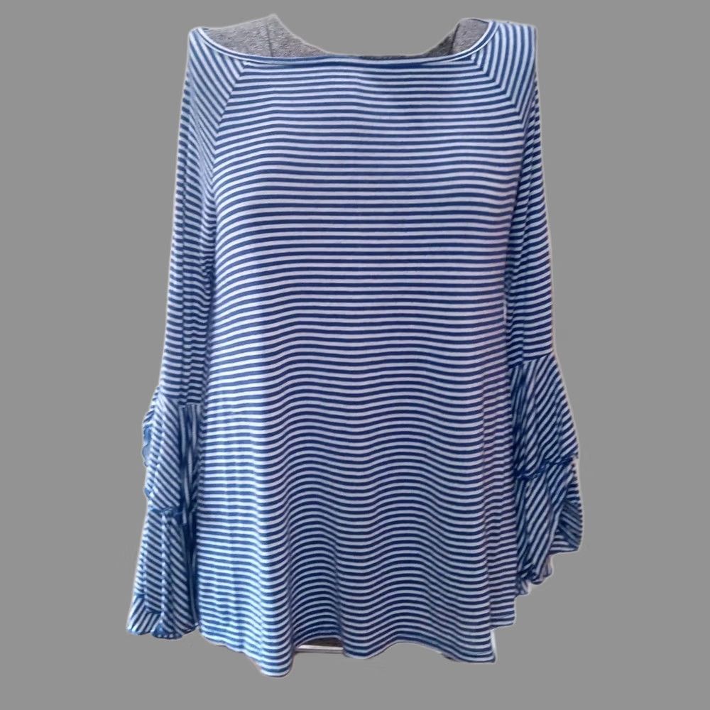 Vintage VINTAGE Altar'd State Women’s Striped Bell Sleeves Top Size M blue and white Bell Sleeve Long Sleeve Round Neck Pullover Hand Wash Only Blouse Women’s Size M / US 6-8 / IT 42-44 - 1 Thumbnail