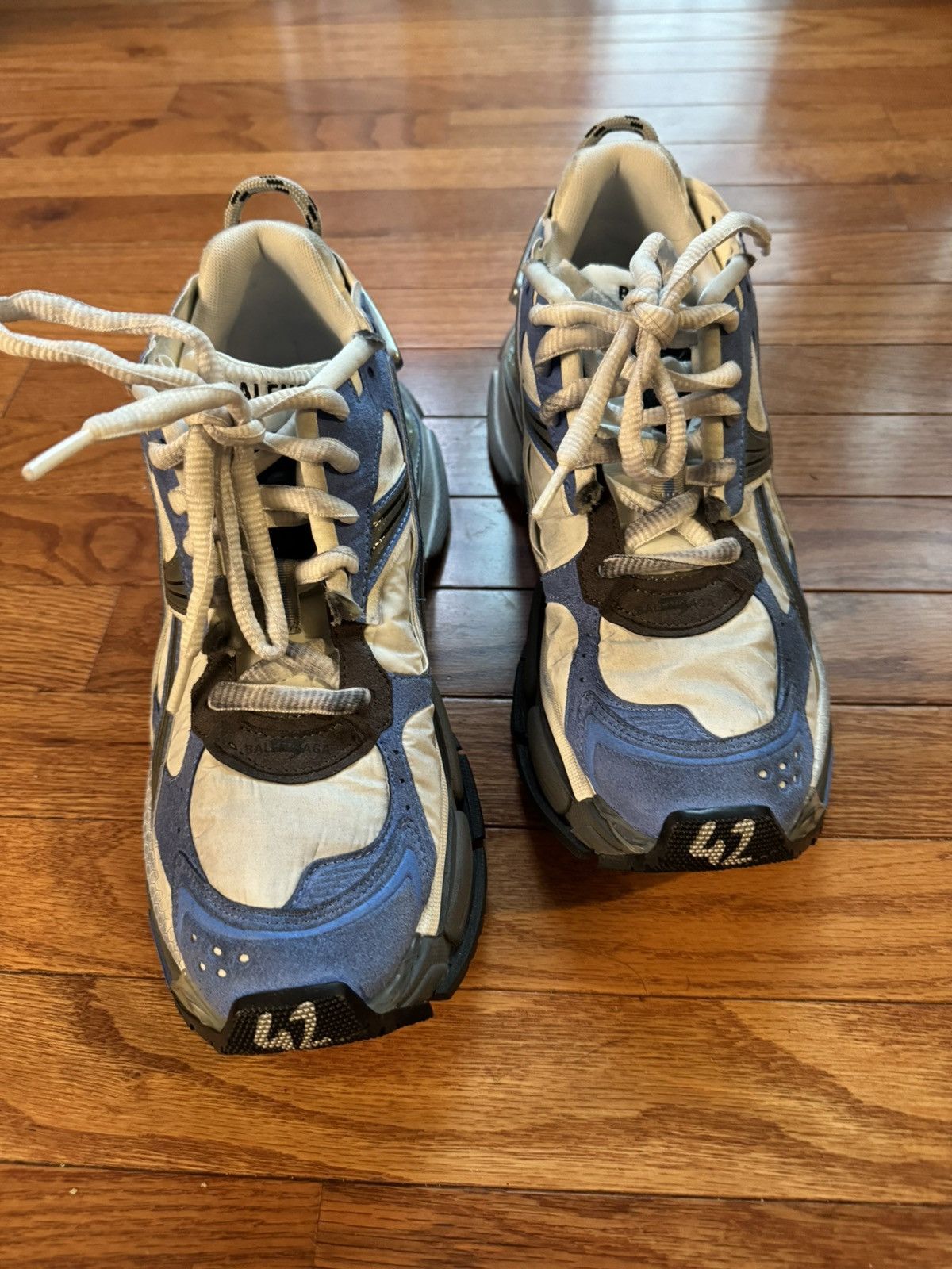Balenciaga Runner