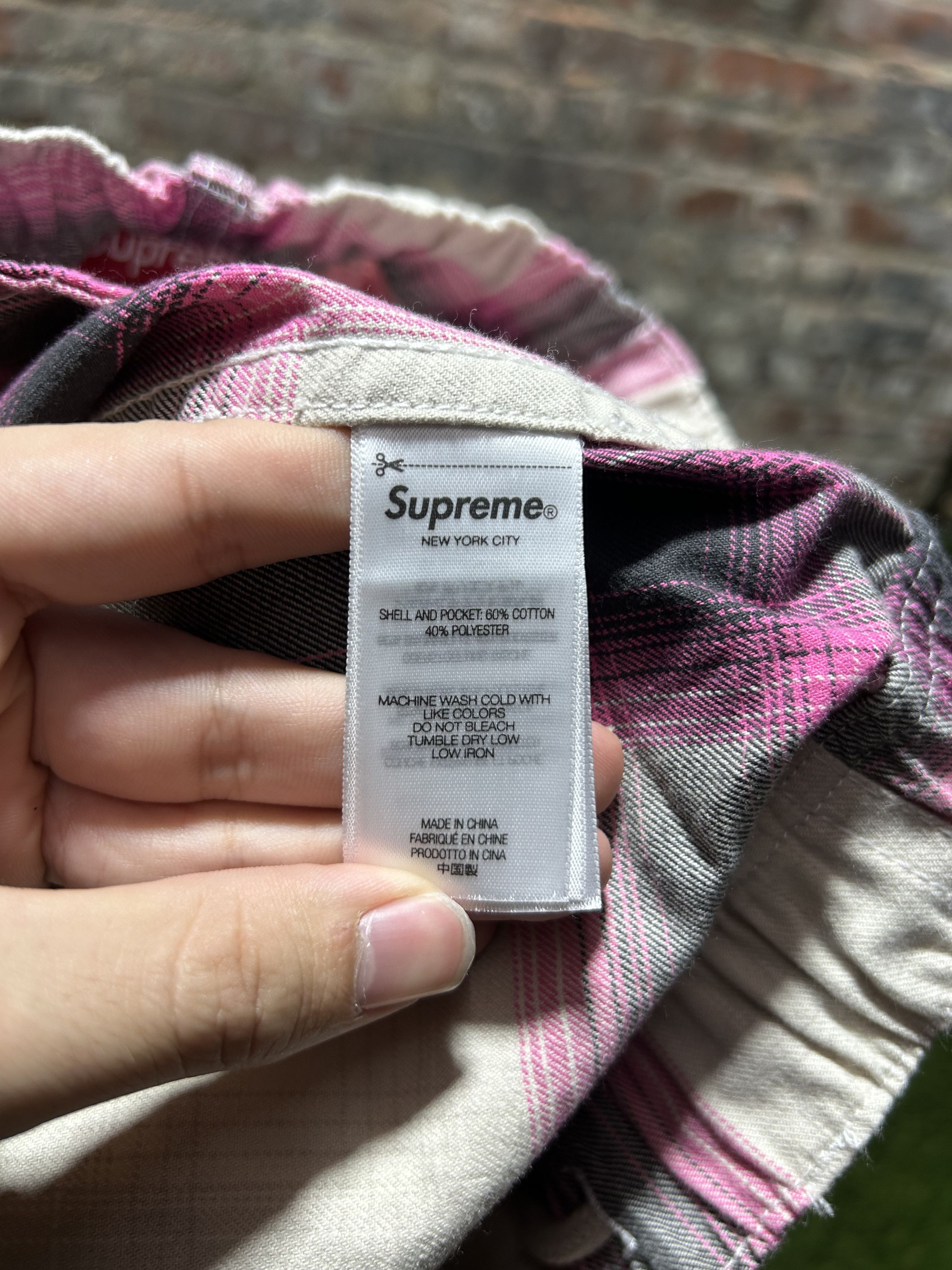 Supreme Supreme Plaid Cargo Shorts Size US 32 / EU 48 - 6 Thumbnail