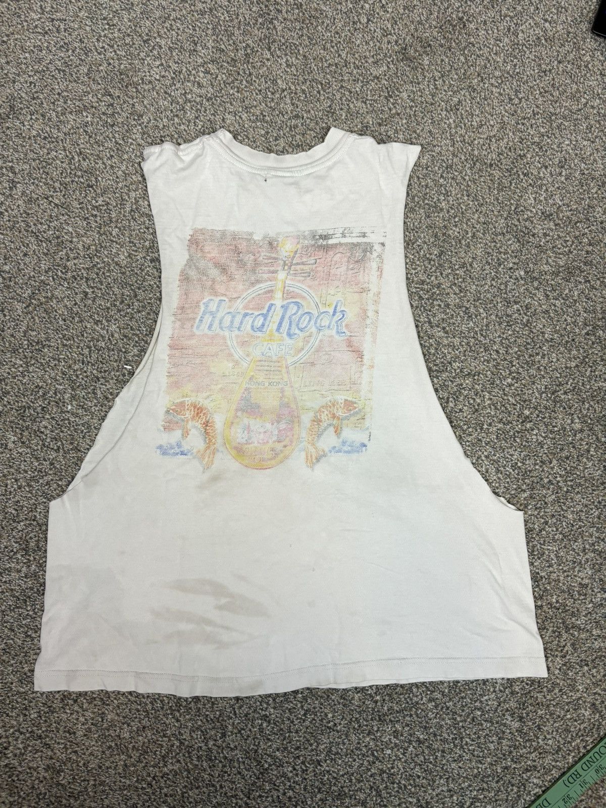 Hard Rock Cafe Vintage hard rock cafe hong kong cut off tank top Size US L / EU 52-54 / 3 - 1 Thumbnail