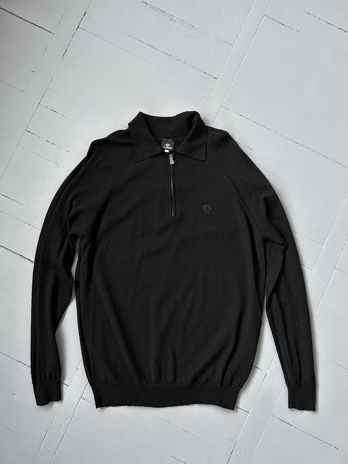 Versace Versace vintage wool sweater Size US XL / EU 56 / 4 - 1 Thumbnail