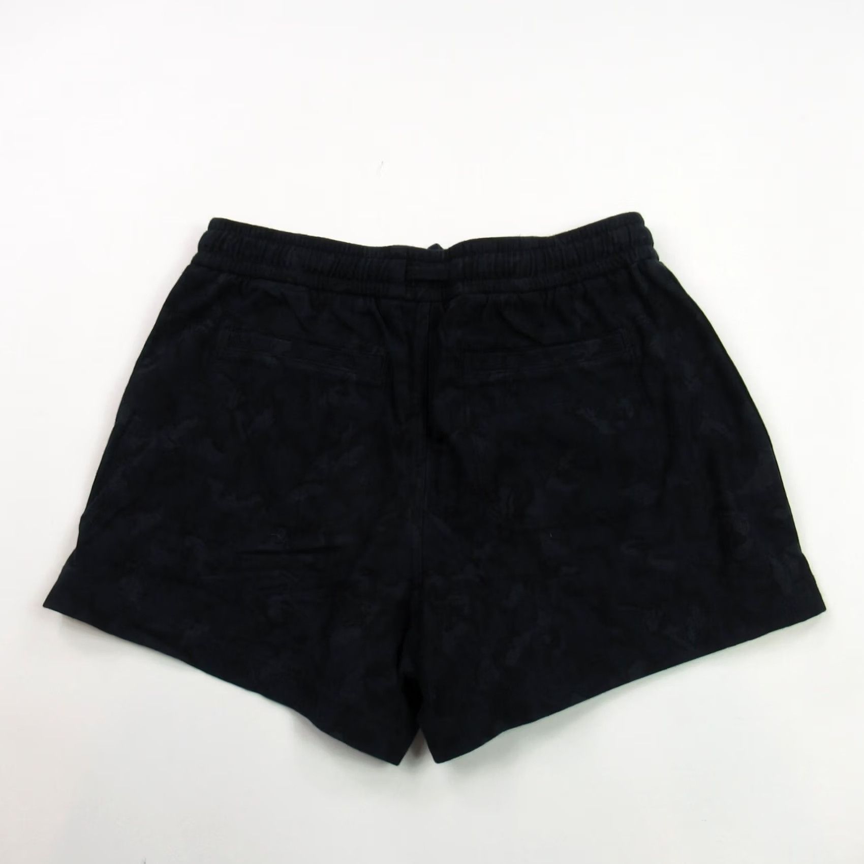 Athleta Athleta Shorts Womens 6 Lightweight Workout Casual Running Pockets Outdoors Size 28" / US 6 / IT 42 - 3 Thumbnail