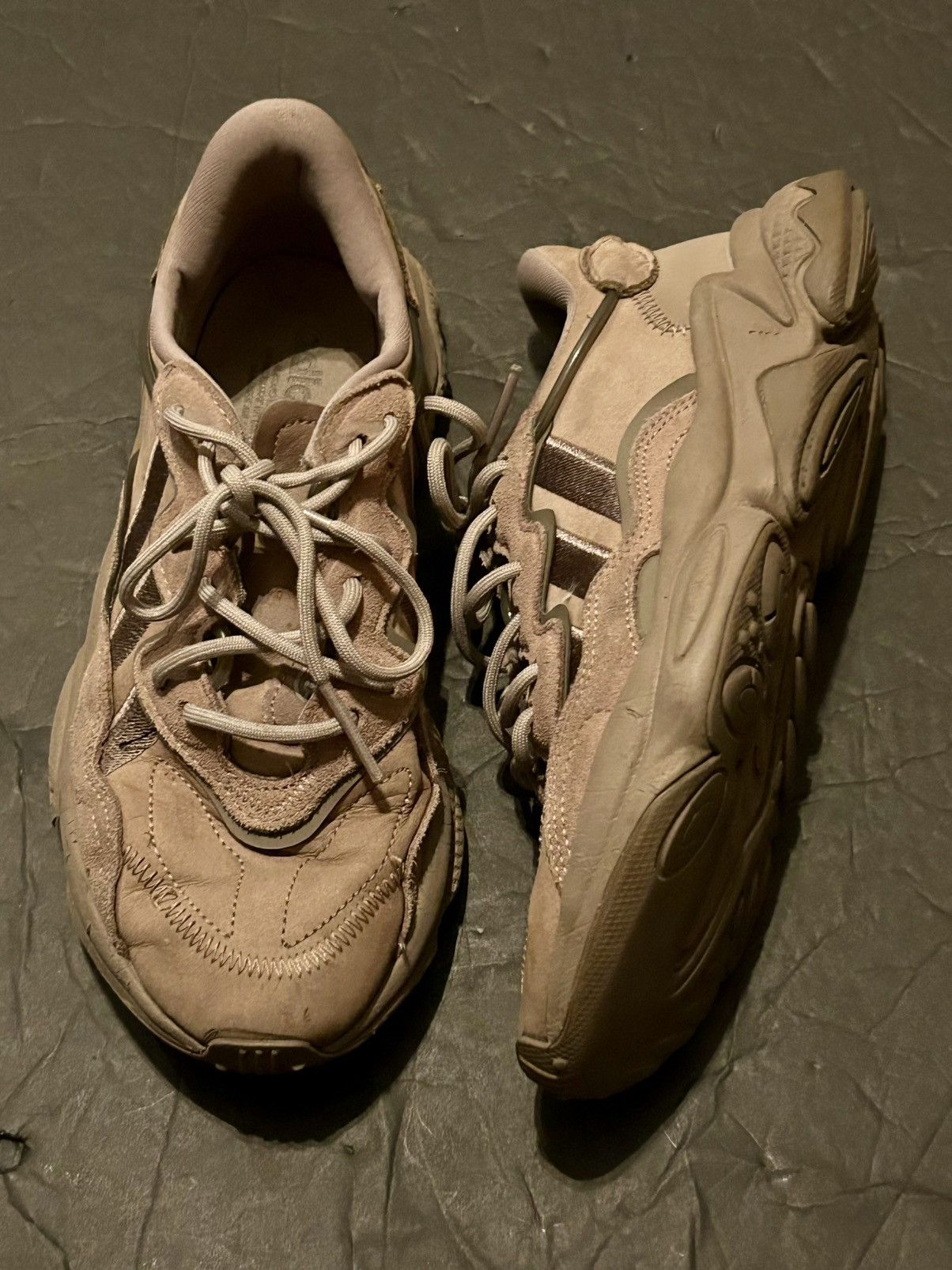 Adidas adidas Ozweego Size US 9 / IT 39 - 3 Thumbnail