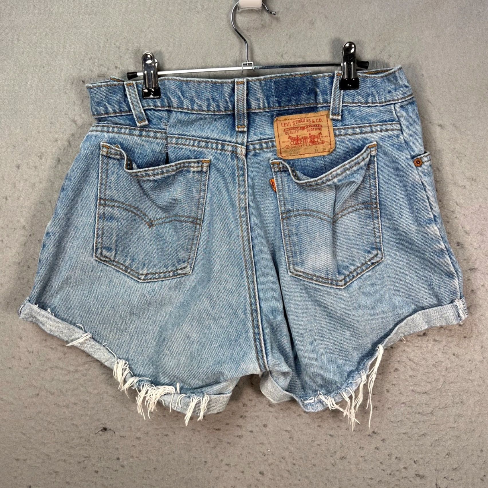 Levi's VINTAGE Levi's Womens 29 High-Rise Distressed Denim Shorts Raw Hem 550 Cut-Off Blue Denim Women's Shorts 29 Mens Girls Size 29" - 2 Thumbnail