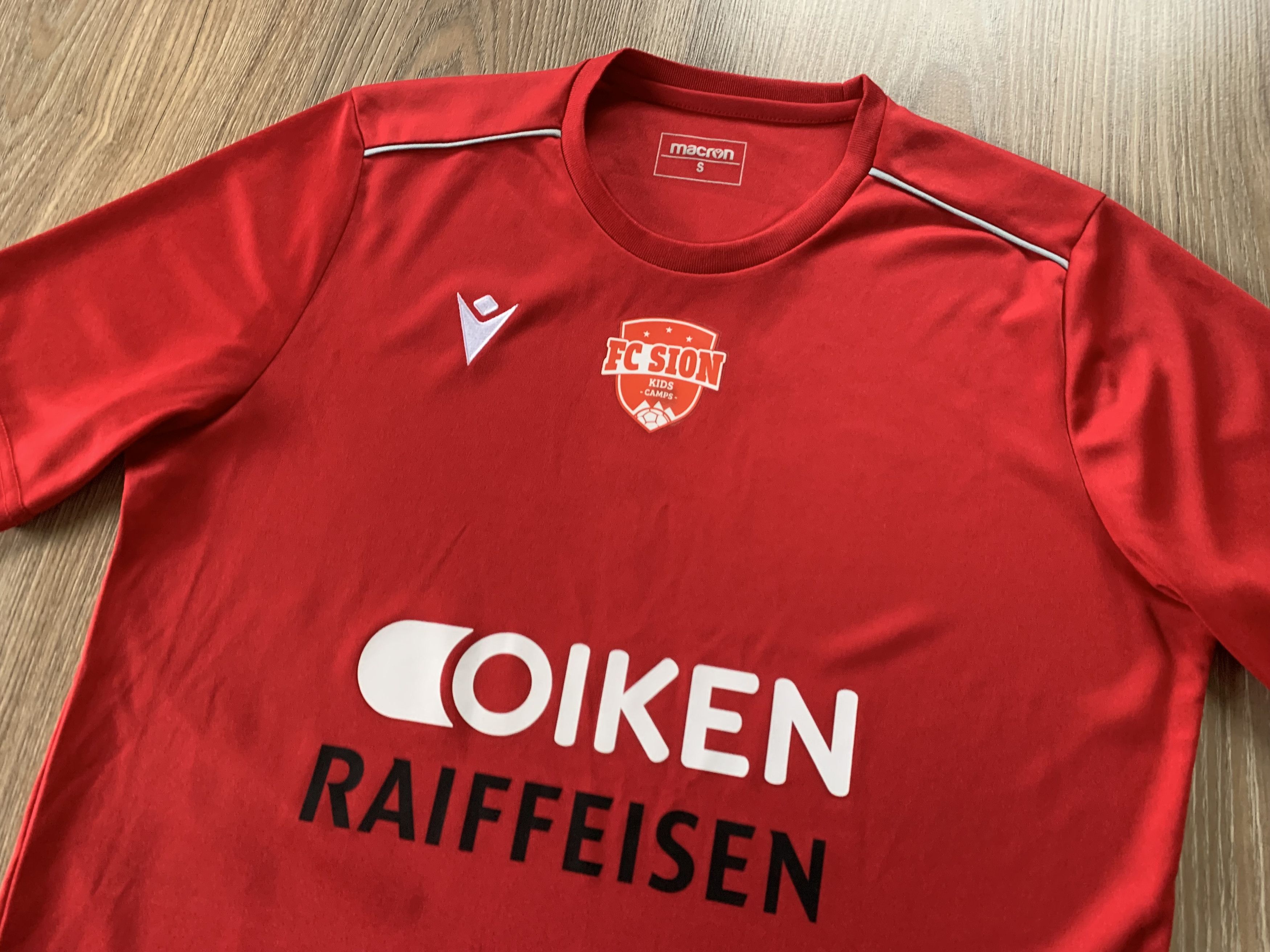 Macron Macron FC Sion Soccer T-Shirt Size US S / EU 44-46 / 1 - 4 Thumbnail