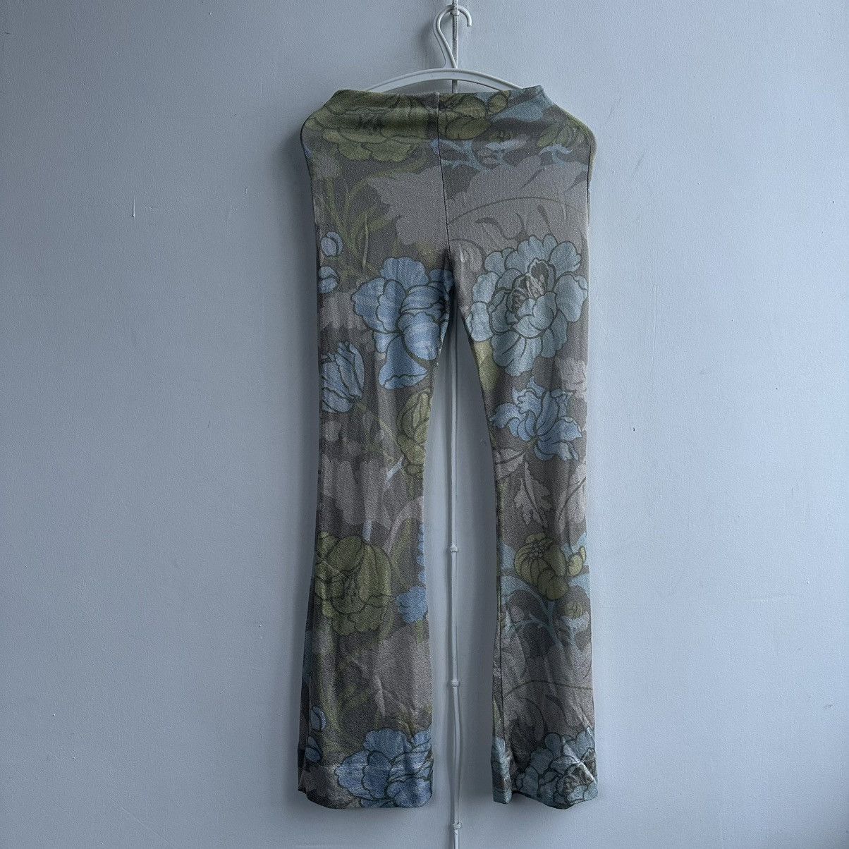 Acne Studios Acne Studio Floral print viscose Flared Trousers Size 26" / US 2 / IT 38 - 16 Thumbnail