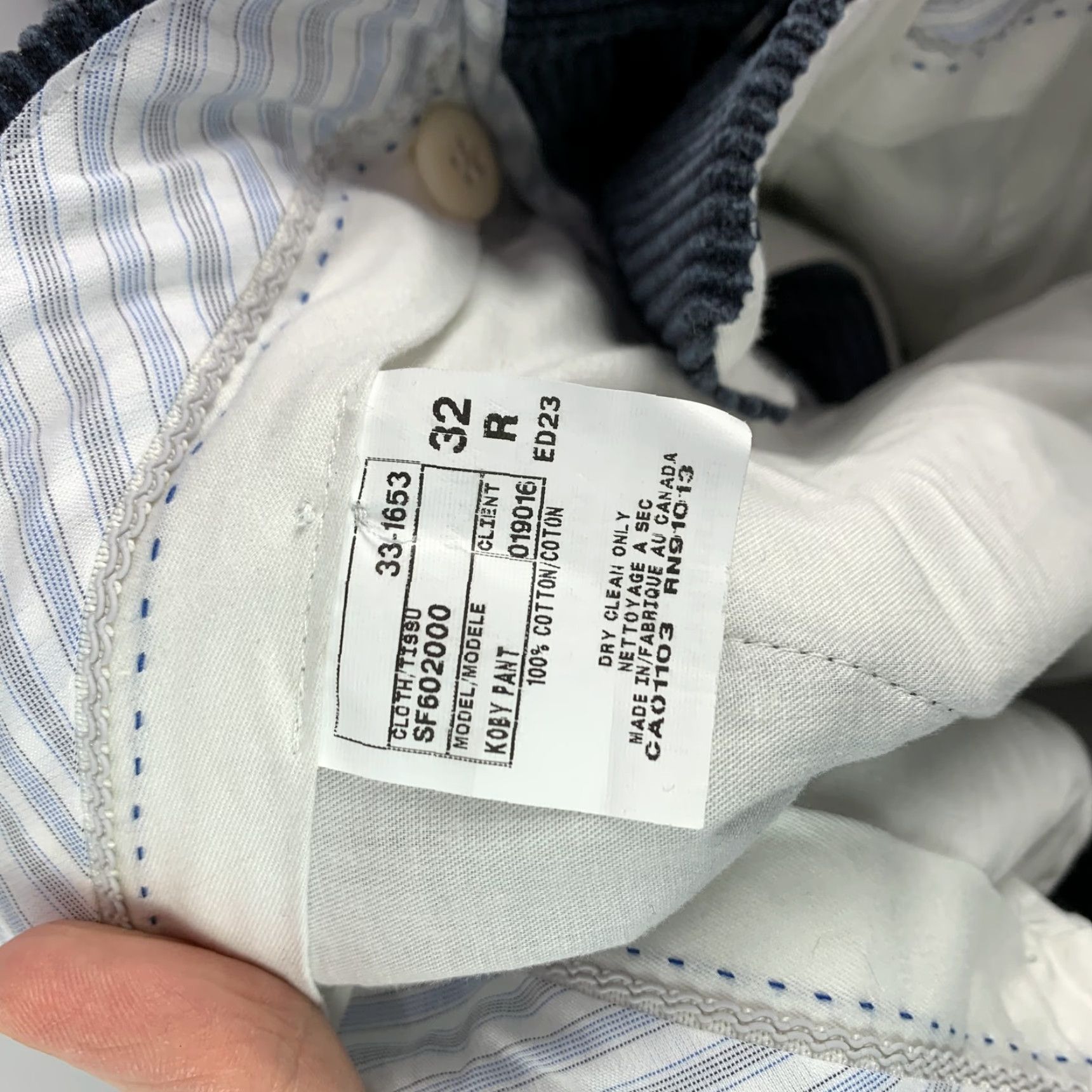 Saks Fifth Avenue Saks Fifth Avenue Men's 32R Navy Blue Corduroy Dress Pants Pleated Front Size US 32 / EU 48 - 7 Thumbnail