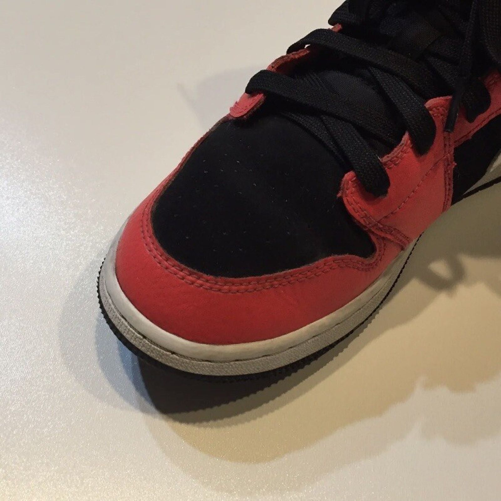 Nike Nike Air Jordan 1 Mid Infrared 23 Red Black 554725 061 GS Size US 7 / EU 40 - 6 Thumbnail
