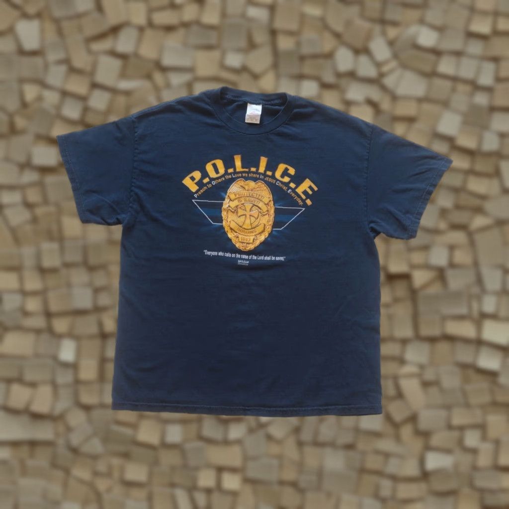 Vintage VINTAGE Tennessee River Bible God Romans 10:13 90s Police Protected T-Shirt XL Black Men Shirt Size US XL / EU 56 / 4 - 1 Thumbnail