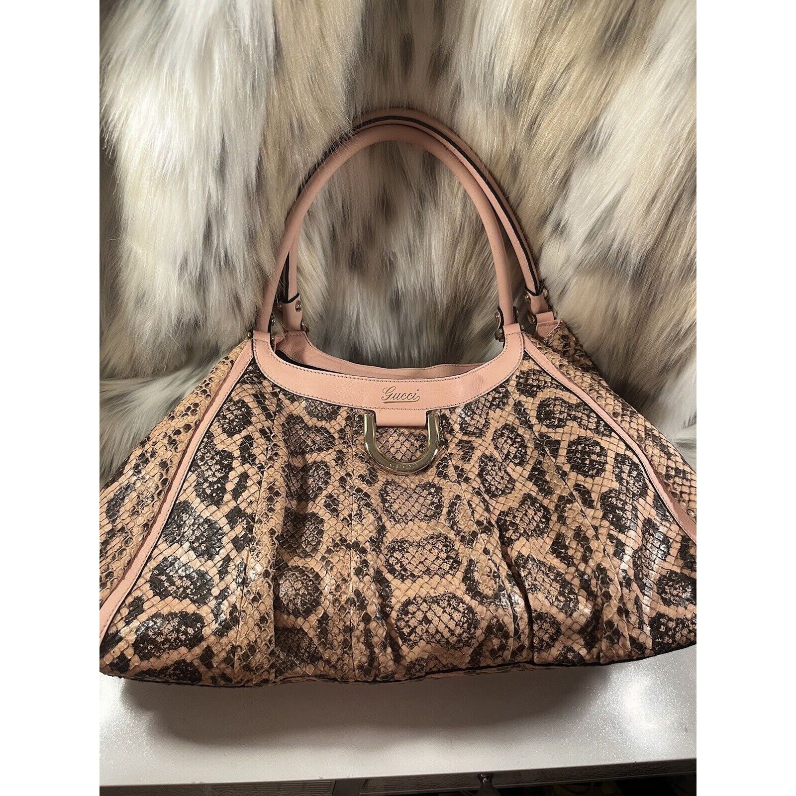 Gucci RARE Gucci PYTHON Handbag LARGE, Tan/pink. Size ONE SIZE - 1 Thumbnail