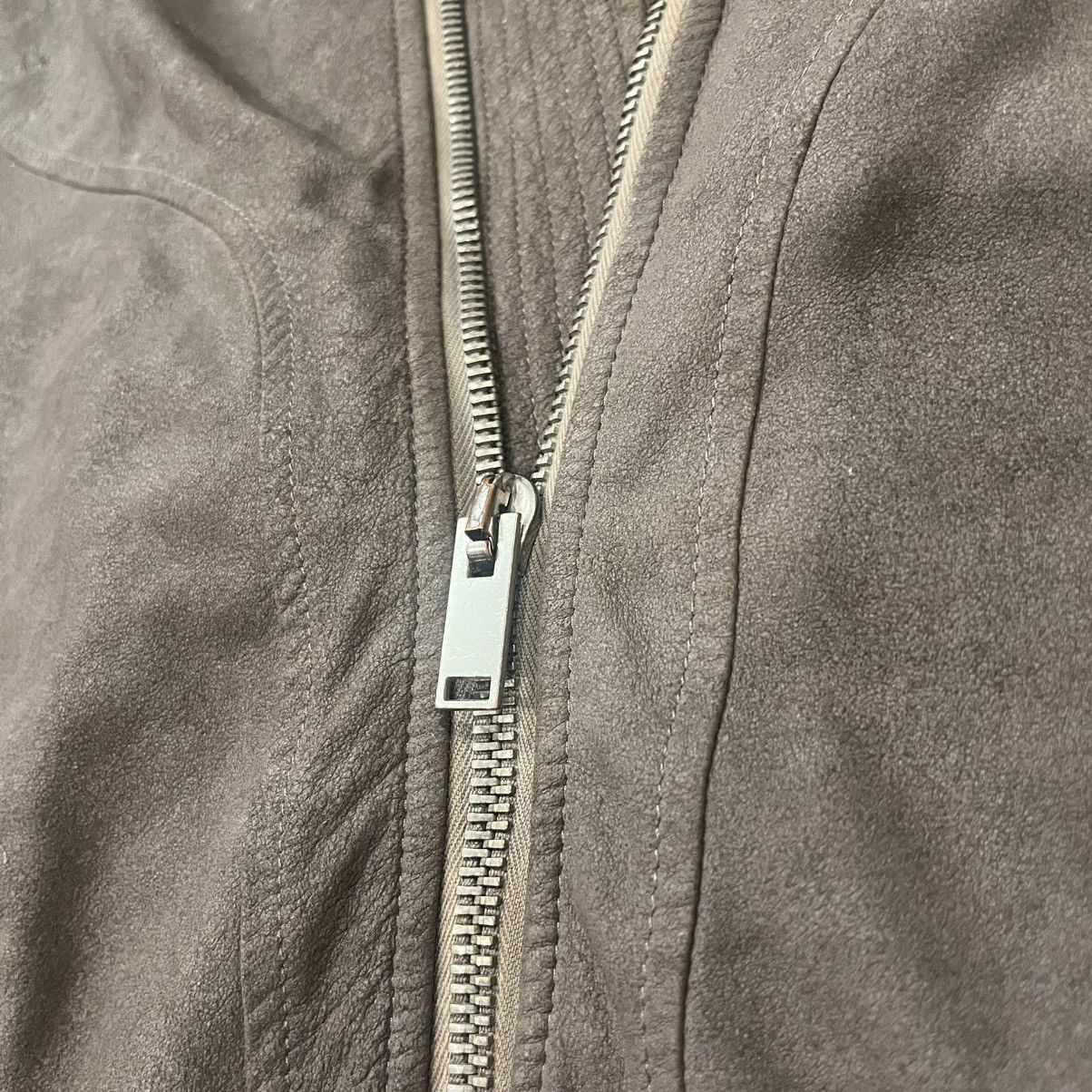 Rick Owens Rick Owens High Neck Intarsia Jacket in LBQ Lamb Suede, Dust Size US S / EU 44-46 / 1 - 7 Thumbnail