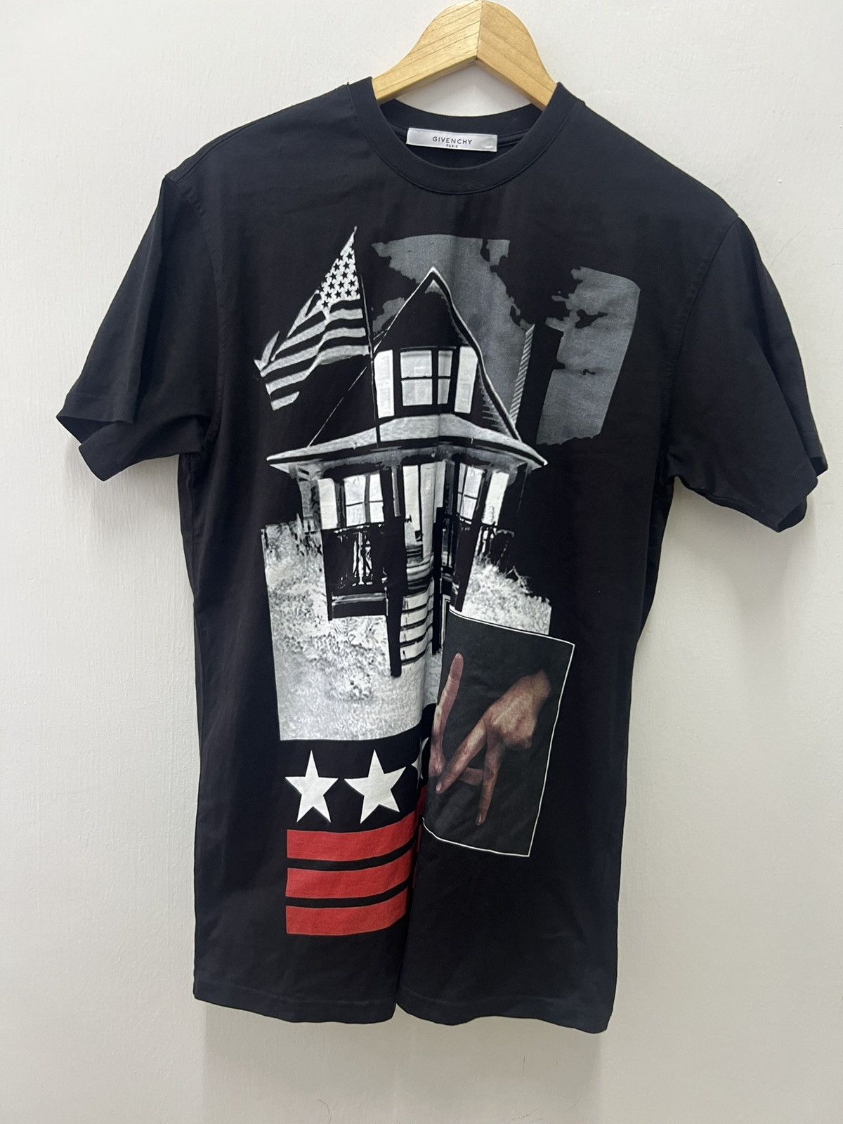 Givenchy Givenchy Shirt Made In Portugal Size US XS / EU 42 / 0 - 1 Thumbnail