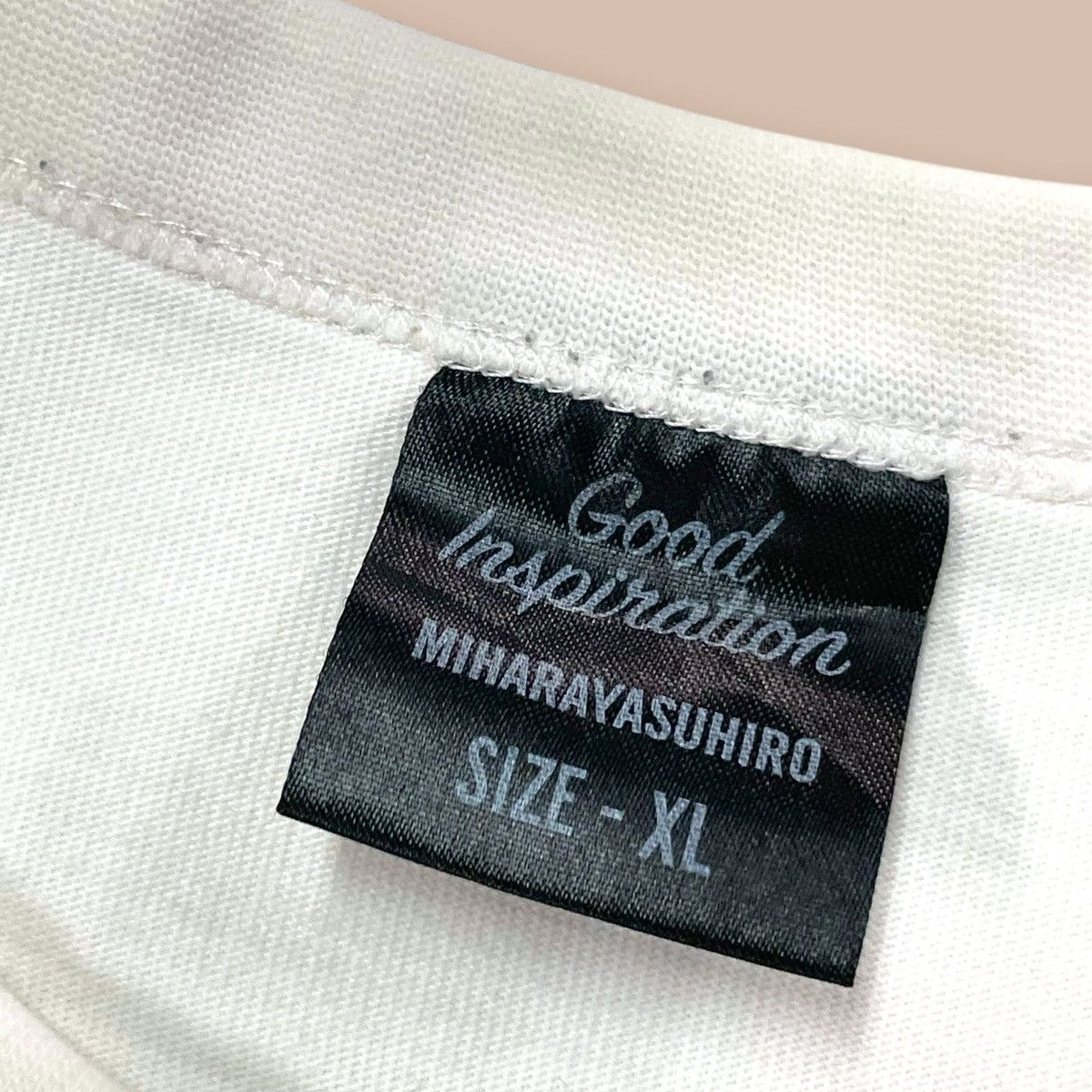 GU × Maison MIHARA YASUHIRO GU & MIHARA YASUHIRO collaborate "Good Inspiration" Tee Size US XL / EU 56 / 4 - 9 Thumbnail
