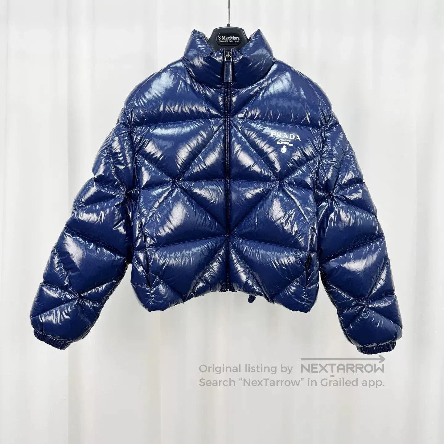 Prada Prada Shiny Quilted Logo Print Down Jacket. Size XS / US 0-2 / IT 36-38 - 1 Thumbnail