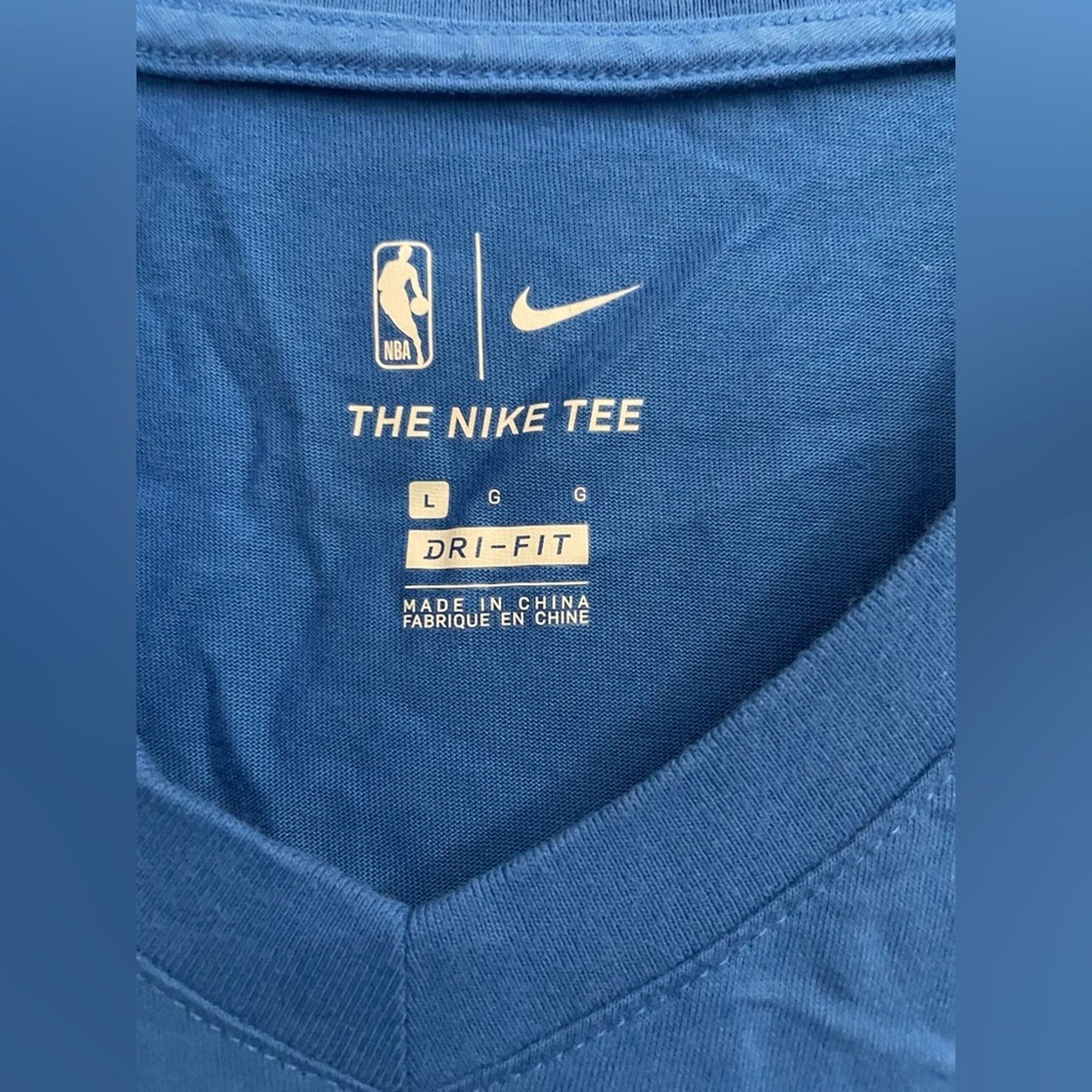 Nike Nike Women Oklahoma City Thunder Short V-Neck Tee Large Size L / US 10 / IT 46 - 4 Thumbnail