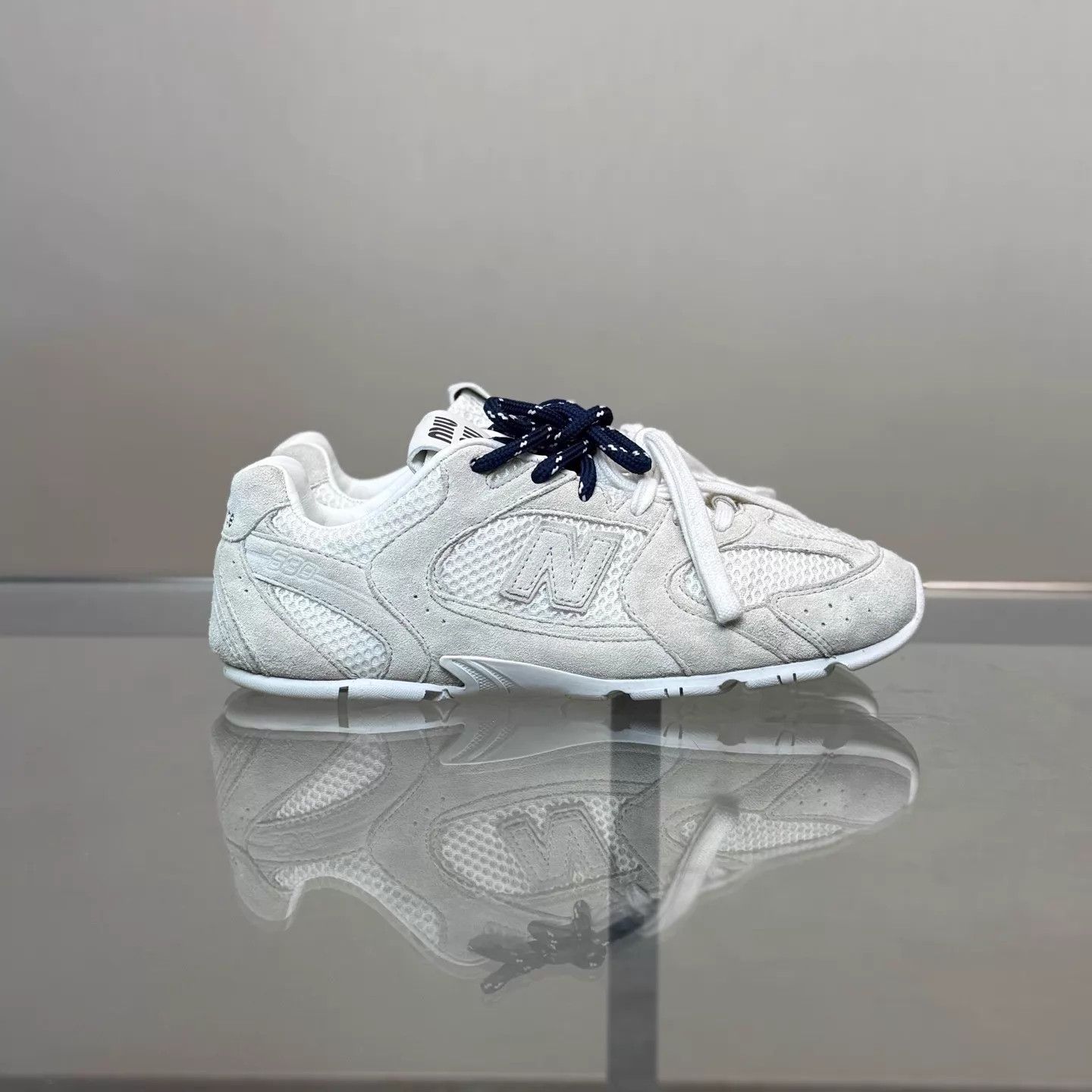 Miu Miu Miu Miu x NB 530 Retro 99/100 Worn Once Size 37 OG Box Size US 6.5 / IT 36.5 - 3 Thumbnail