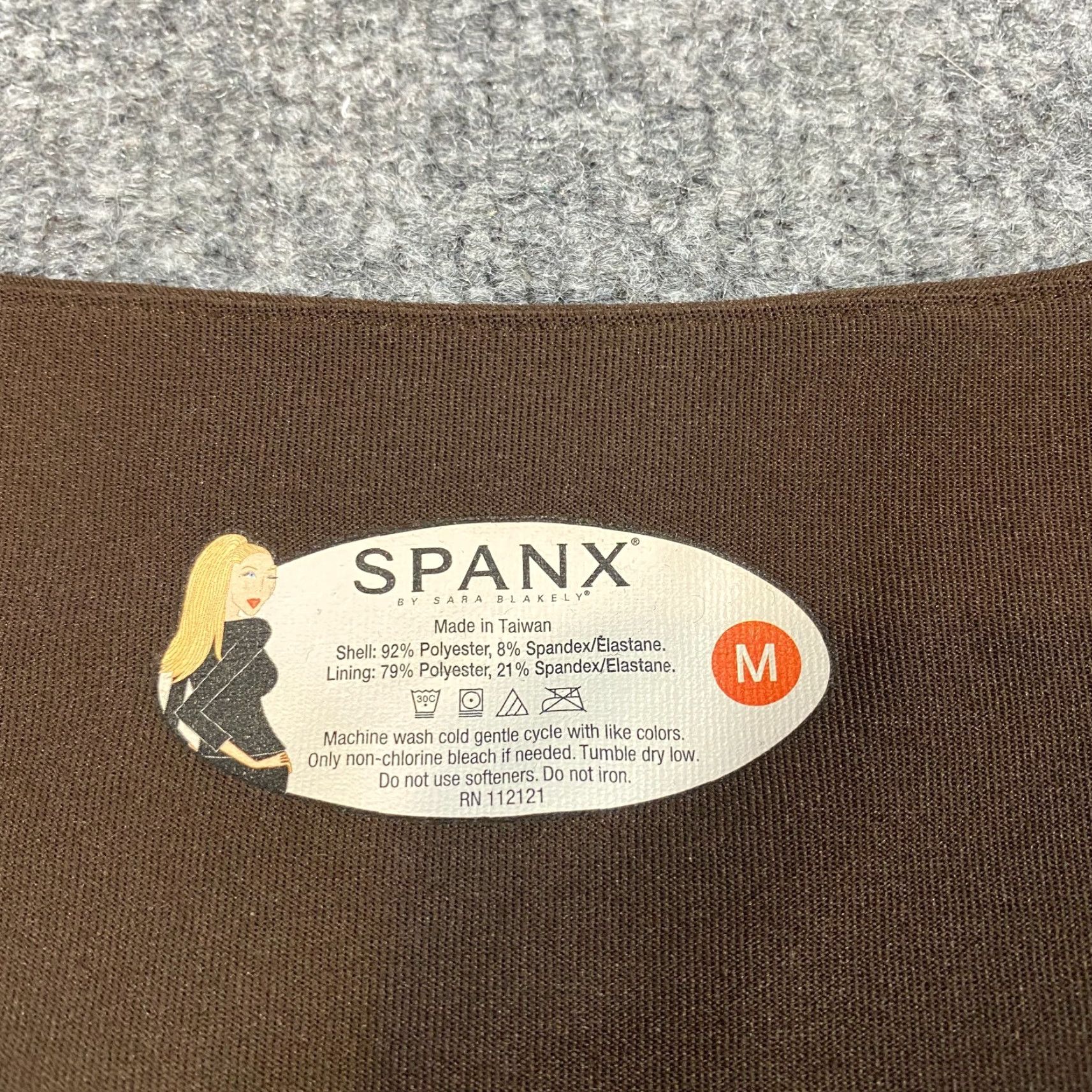 Spanx Spanx Womens Blouse M Brown Solid V-Neck 3/4 Sleeve Knit Pullover Top Regular Size Type Girls Womens (adjusted): Size M / US 6-8 / IT 42-44 - 2 Thumbnail