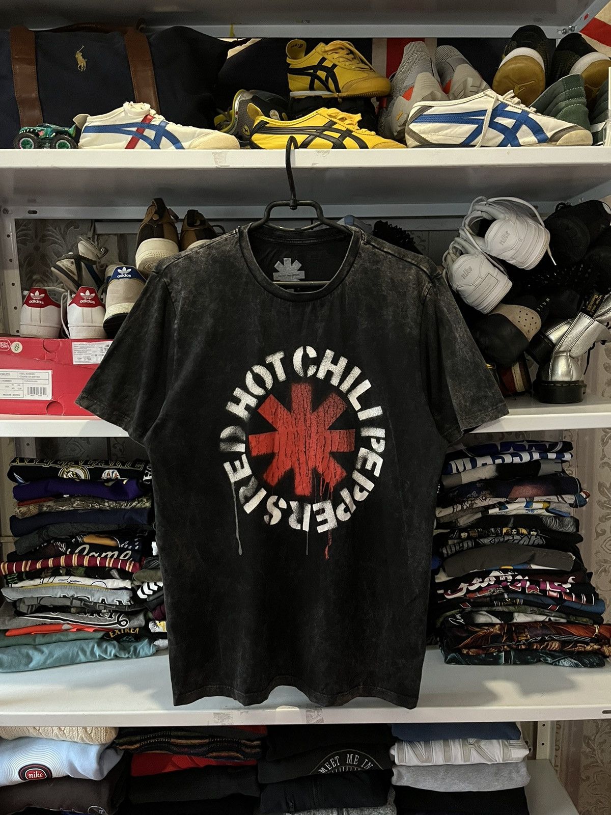 Band Tees Vintage Red Hot Chili Peppers T Shirt Y2K Size US M / EU 48-50 / 2 - 1 Thumbnail