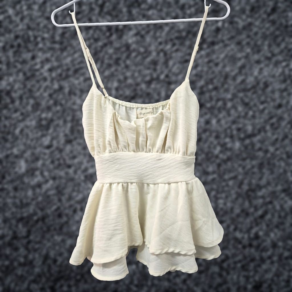 Vintage NWT la la land Top Ivory M Round Neck Pullover String Ruffle Cowboy Theme Casual Travel Party Womens Size M / US 6-8 / IT 42-44 - 1 Thumbnail
