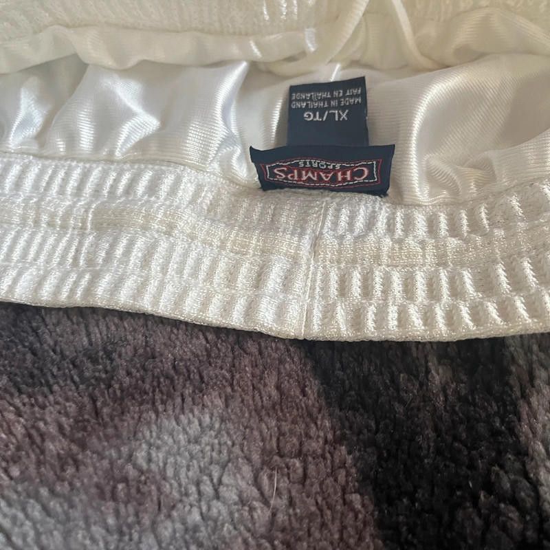 Champion Vintage champs Basketball Shorts Y2K Size US 36 / EU 52 - 3 Thumbnail