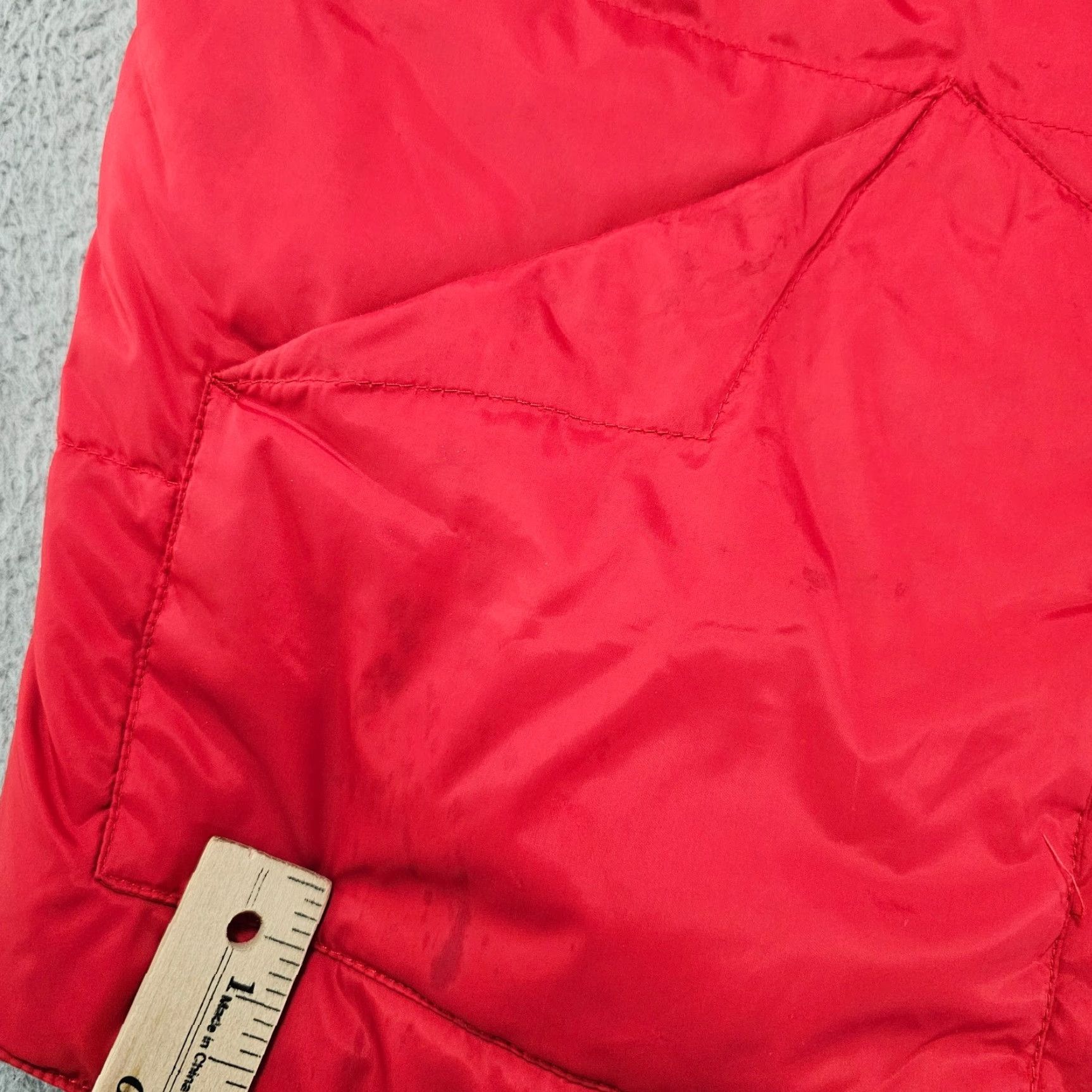 Pendleton **Red Men's Vest Down Snap Puffer Western** User: **Western Men's Red Vest Down Snap Puffer** Size US L / EU 52-54 / 3 - 3 Thumbnail