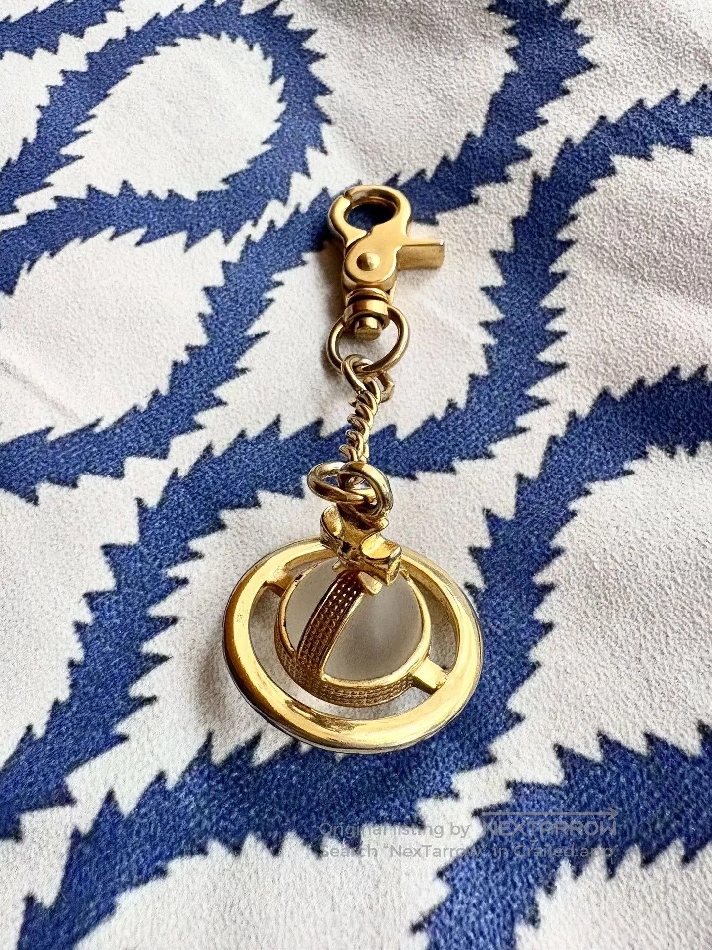 Vivienne Westwood Vivienne Westwood Vintage Gold Saturn Pendant. Size ONE SIZE - 1 Thumbnail