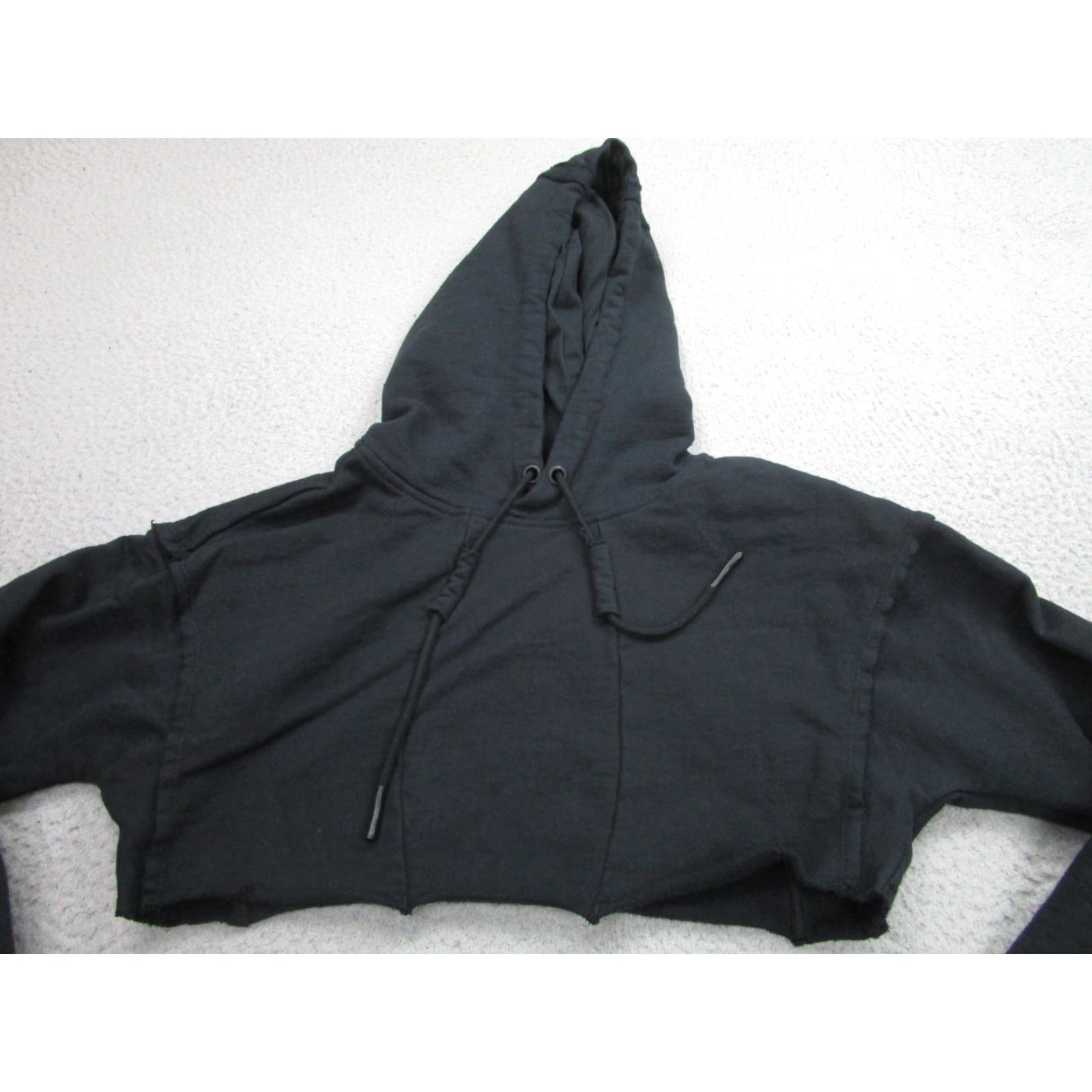 Gymshark Gymshark Hoodie Womens XS Cropped Black Cut Off Raw Hem Pullover Shark Fitness Size XS / US 0-2 / IT 36-38 - 2 Thumbnail