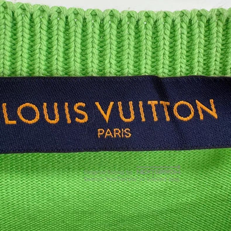 Louis Vuitton Louis Vuitton Green pin short sleeve Size US L / EU 52-54 / 3 - 5 Thumbnail