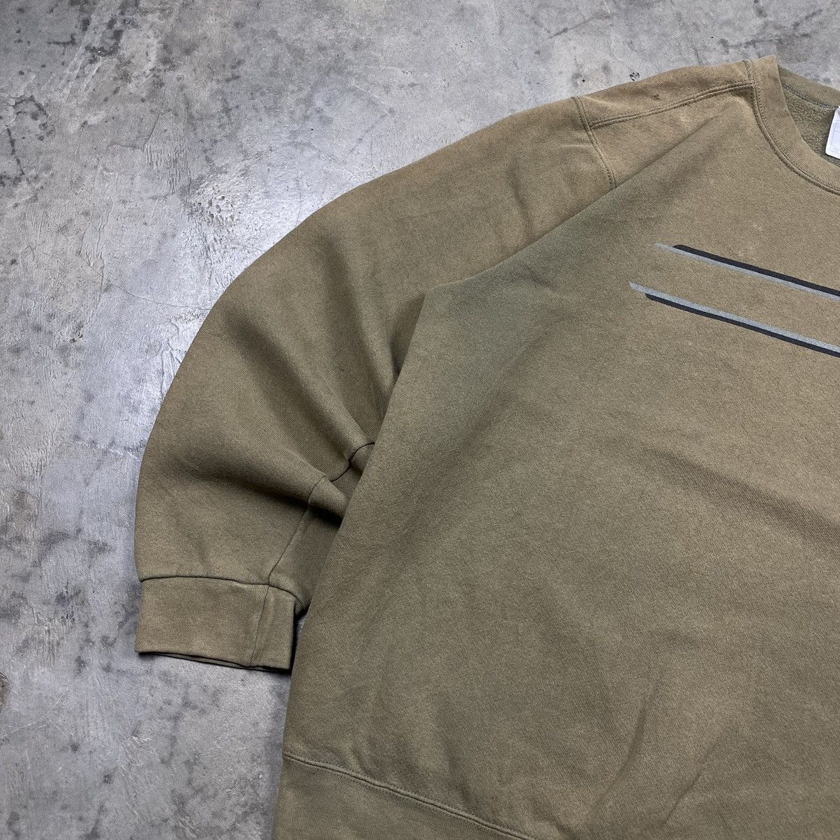 Nike × Vintage Rare💥90s Sunfaded Nike Box Logo Brown Crewneck Size US L / EU 52-54 / 3 - 4 Thumbnail