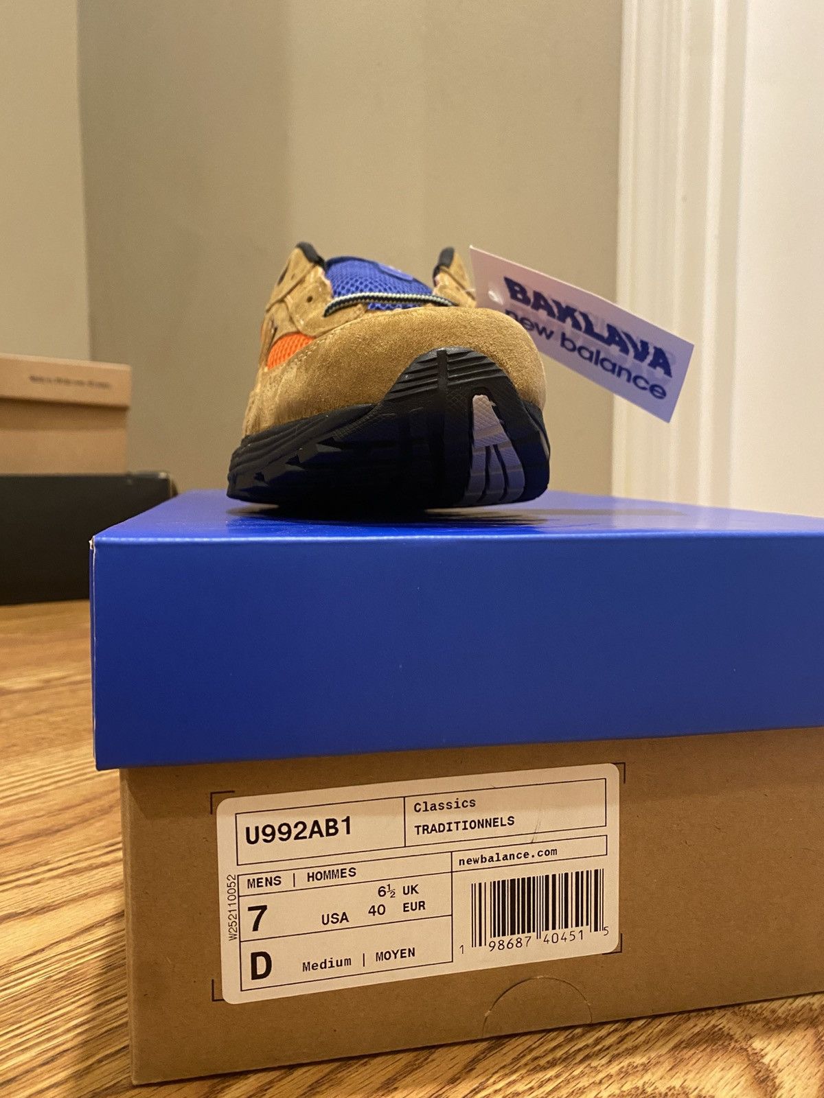 Action Bronson × New Balance BRAND NEW BAKLAVA NEW BALANCE 992 TIGER EYE Size US 7 / EU 40 - 2 Thumbnail
