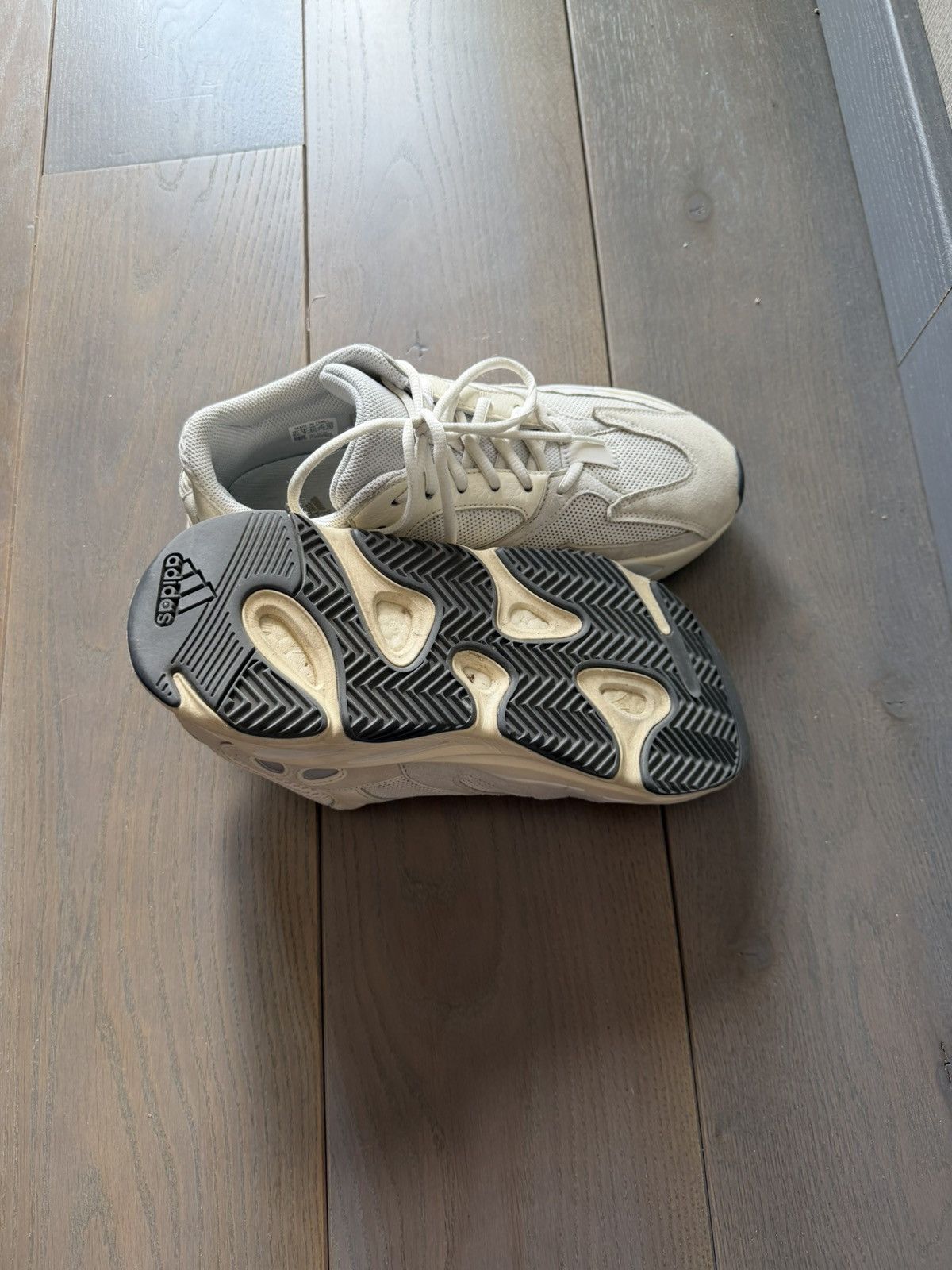 Adidas × Kanye West Adidas Yezzys Size US 9 / EU 42 - 6 Thumbnail