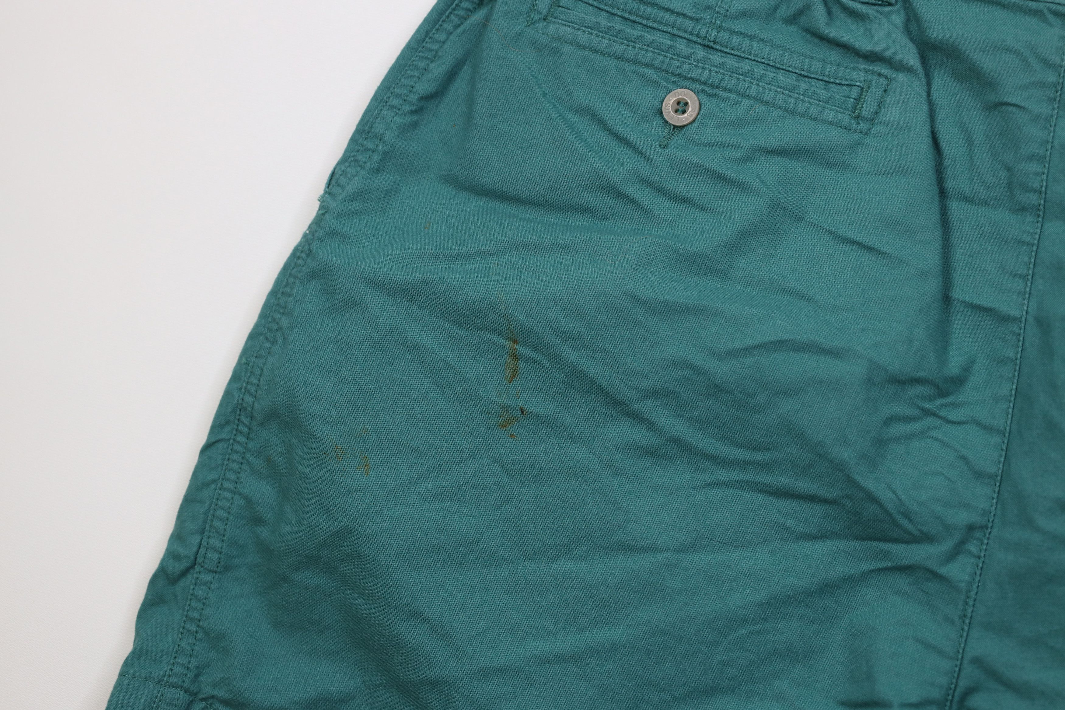 Vintage Vintage 90s Streetwear Pleated Above Knee Chino Shorts Green Size US 36 / EU 52 - 15 Thumbnail