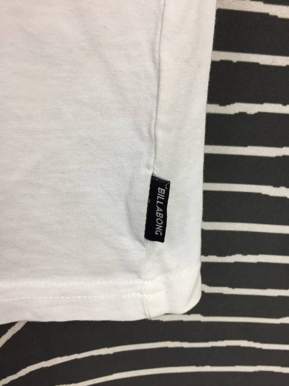 Billabong Billabong Gallery Wax Head Surf Skate Tailored Fit Tee Size US L / EU 52-54 / 3 - 13 Thumbnail