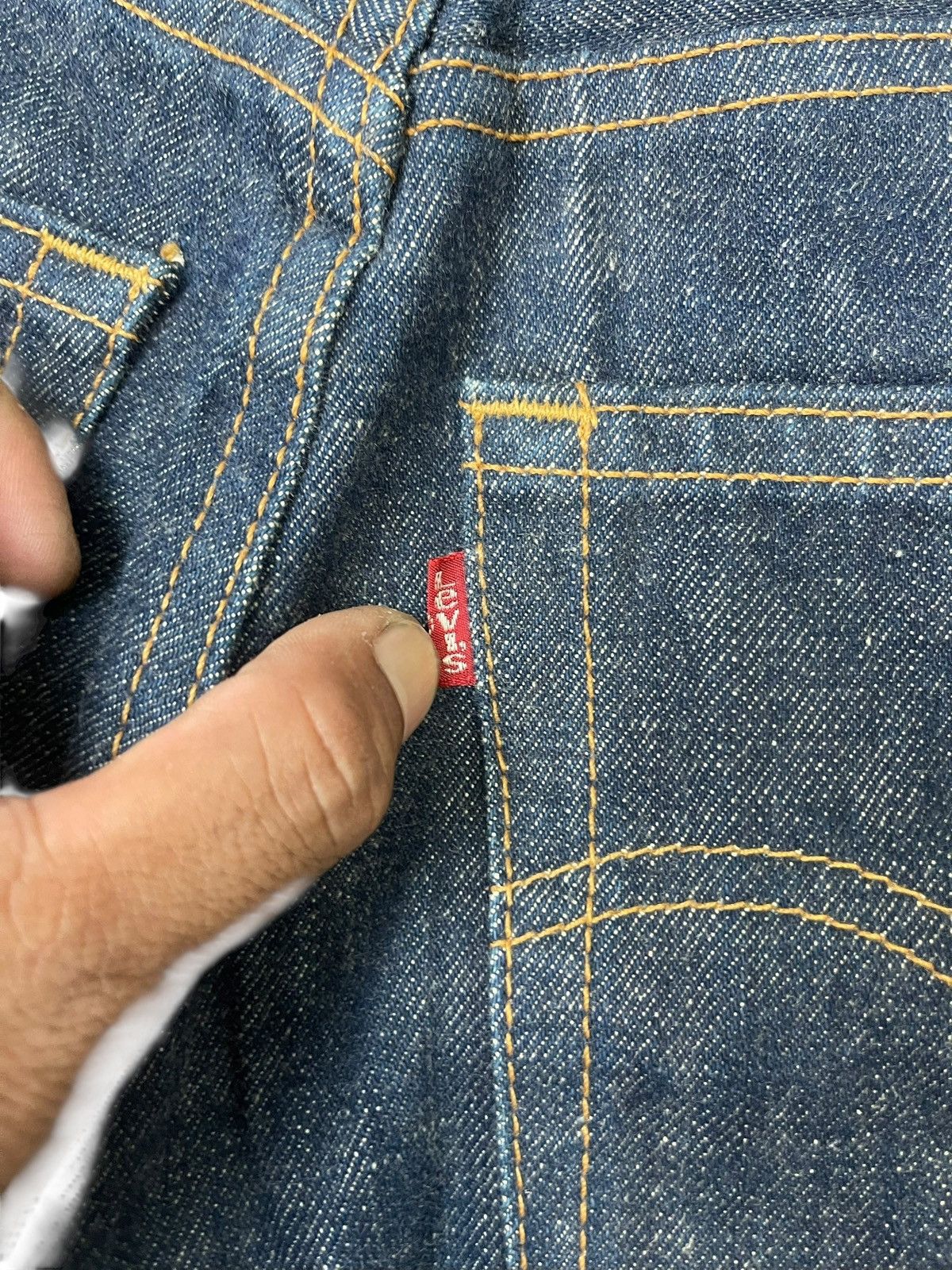 Levi's Vintage Levis 560 Jeans Zipper Straight Cut Size 25" / US 0 / IT 36 - 4 Thumbnail