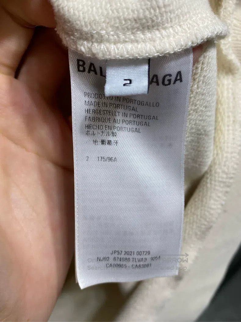 Balenciaga Balenciaga Underline logo, pattern, maize yellow sweatshir Size US M / EU 48-50 / 2 - 5 Thumbnail